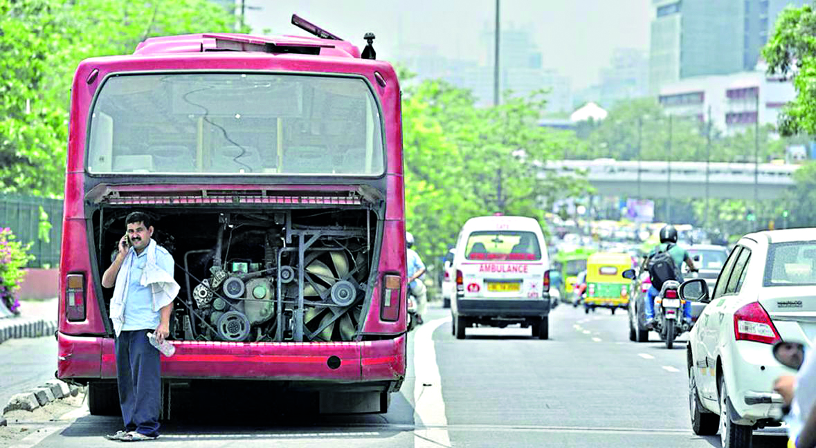 Woman killed, 34 hurt as DTC bus crashes into metro pillar