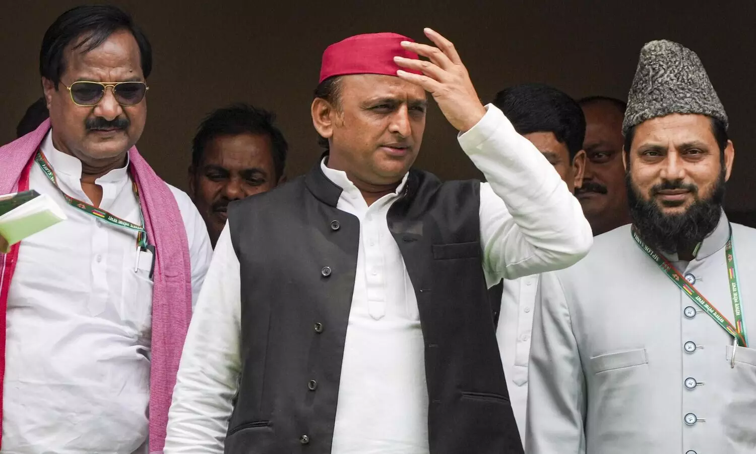 Budget ignores interests of youth, farmers: Akhilesh Yadav