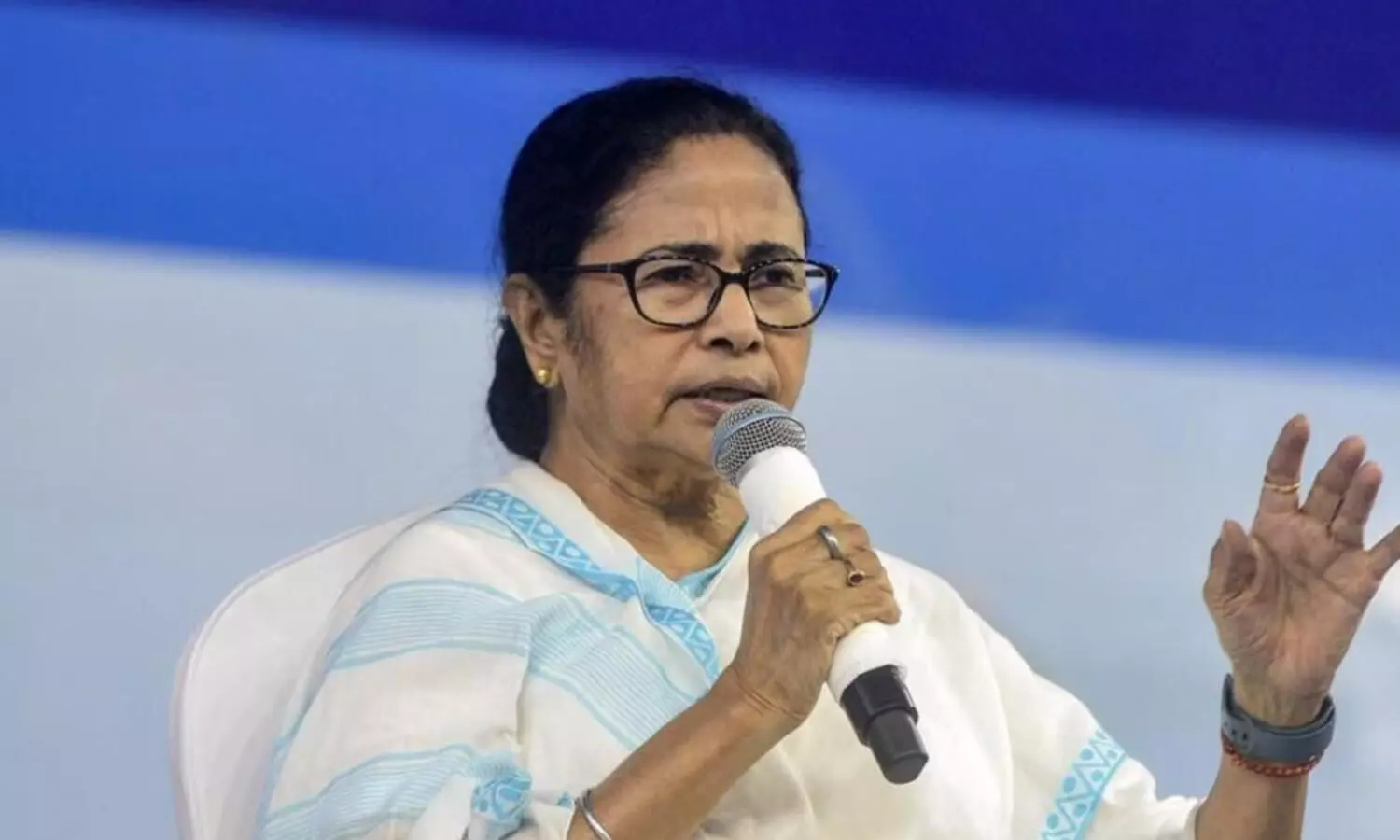 Demanded formation of India-Bhutan river commission at Niti Aayog meet in Delhi: Mamata