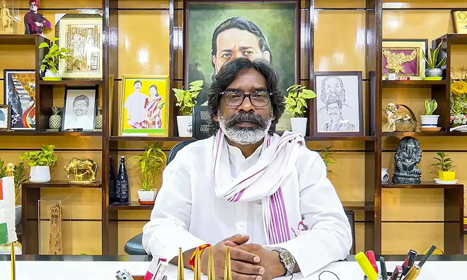 SC rejects EDs plea challenging Jharkhand CM Hemant Sorens bail in money laundering case