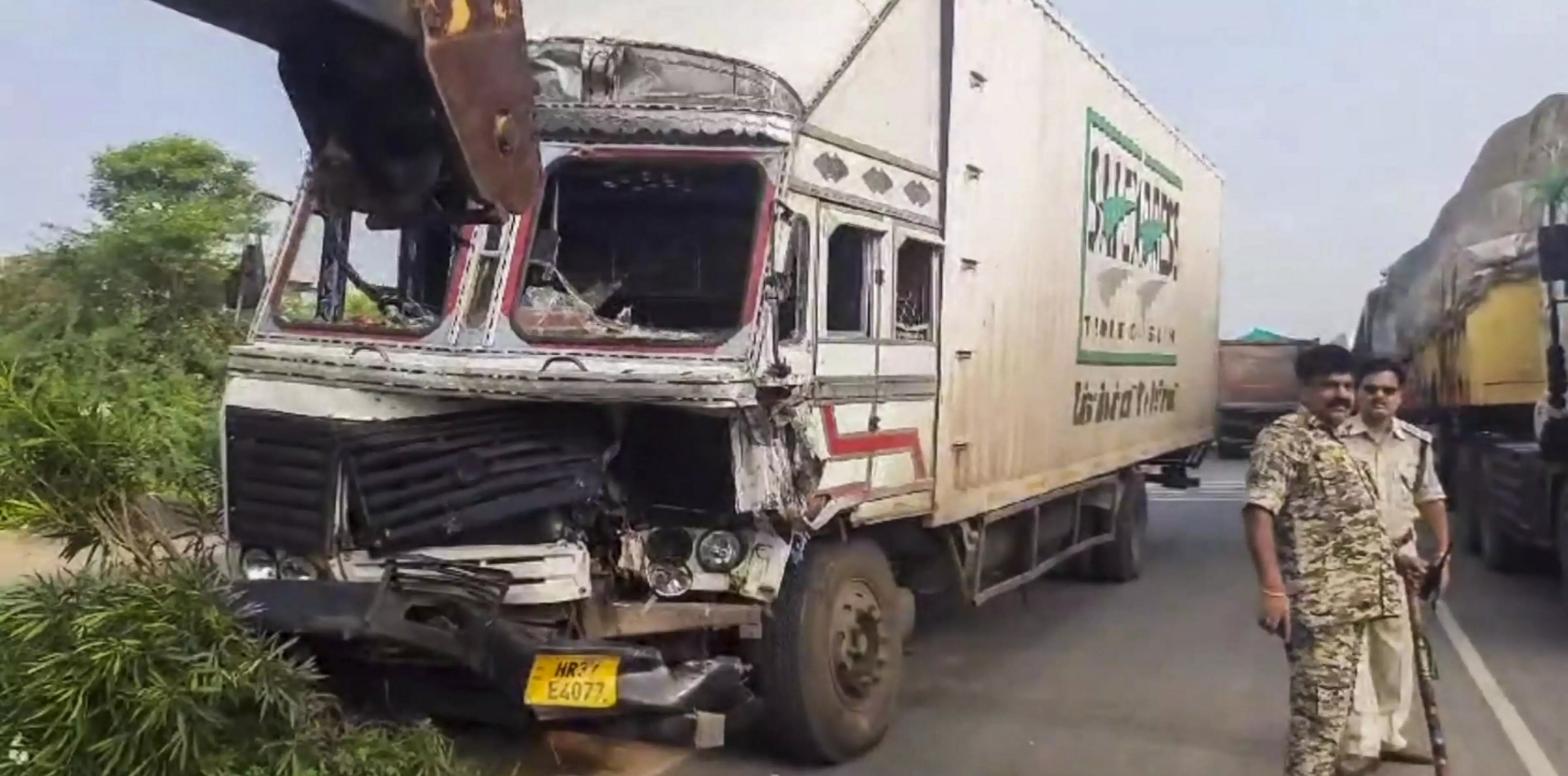 Two kanwariyas dead, 14 injured as truck hits tractor-trolley in MPs Morena