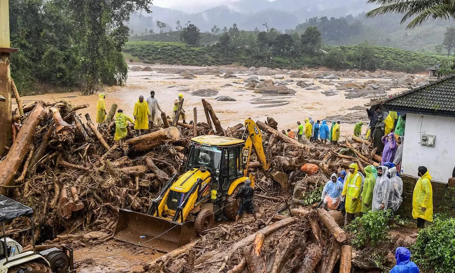 Survivors recount harrowing experiences of narrow escape