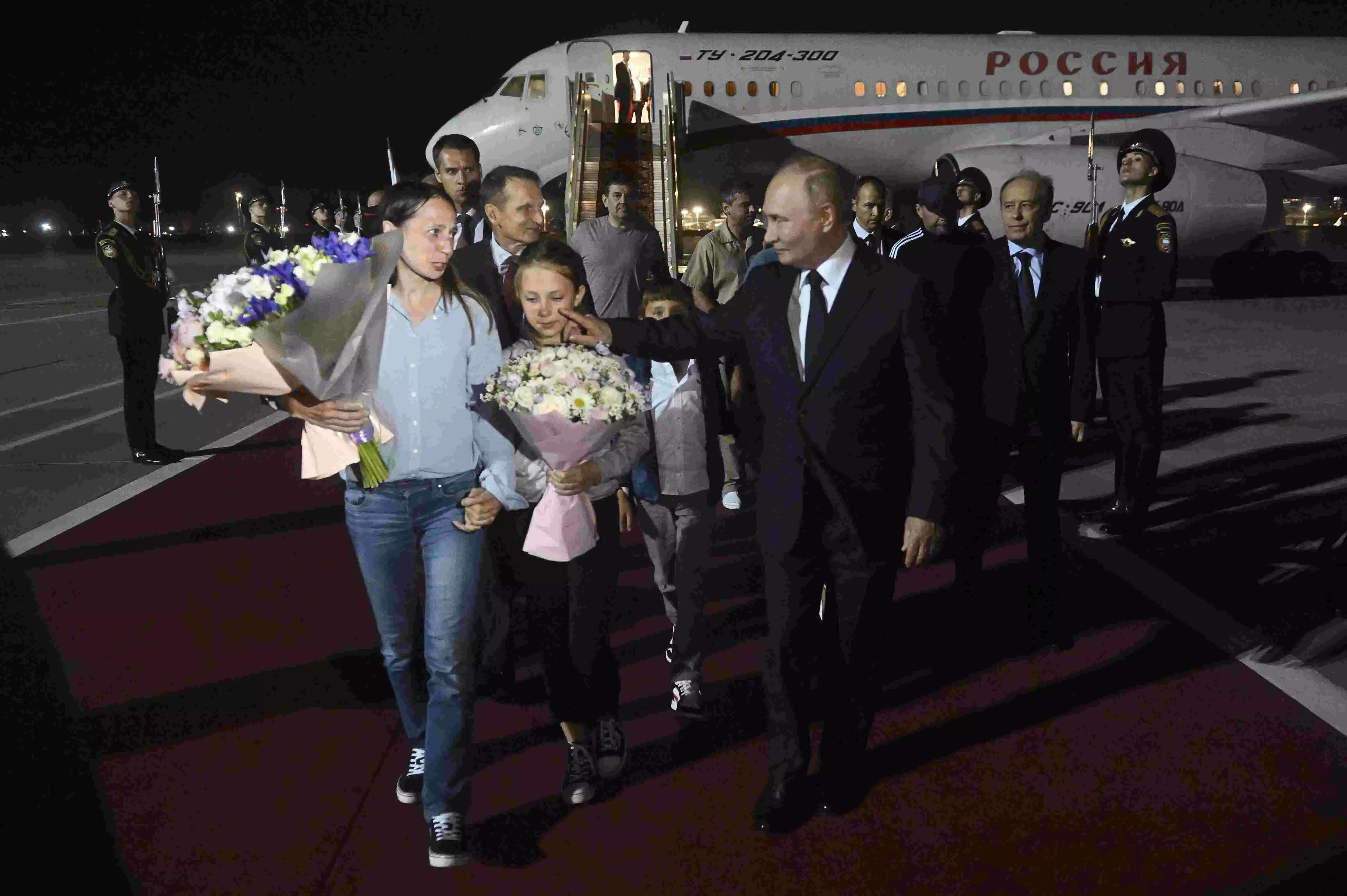 US and Russia complete biggest prisoner swap in post-Soviet history, freeing Gershkovich and Whelan
