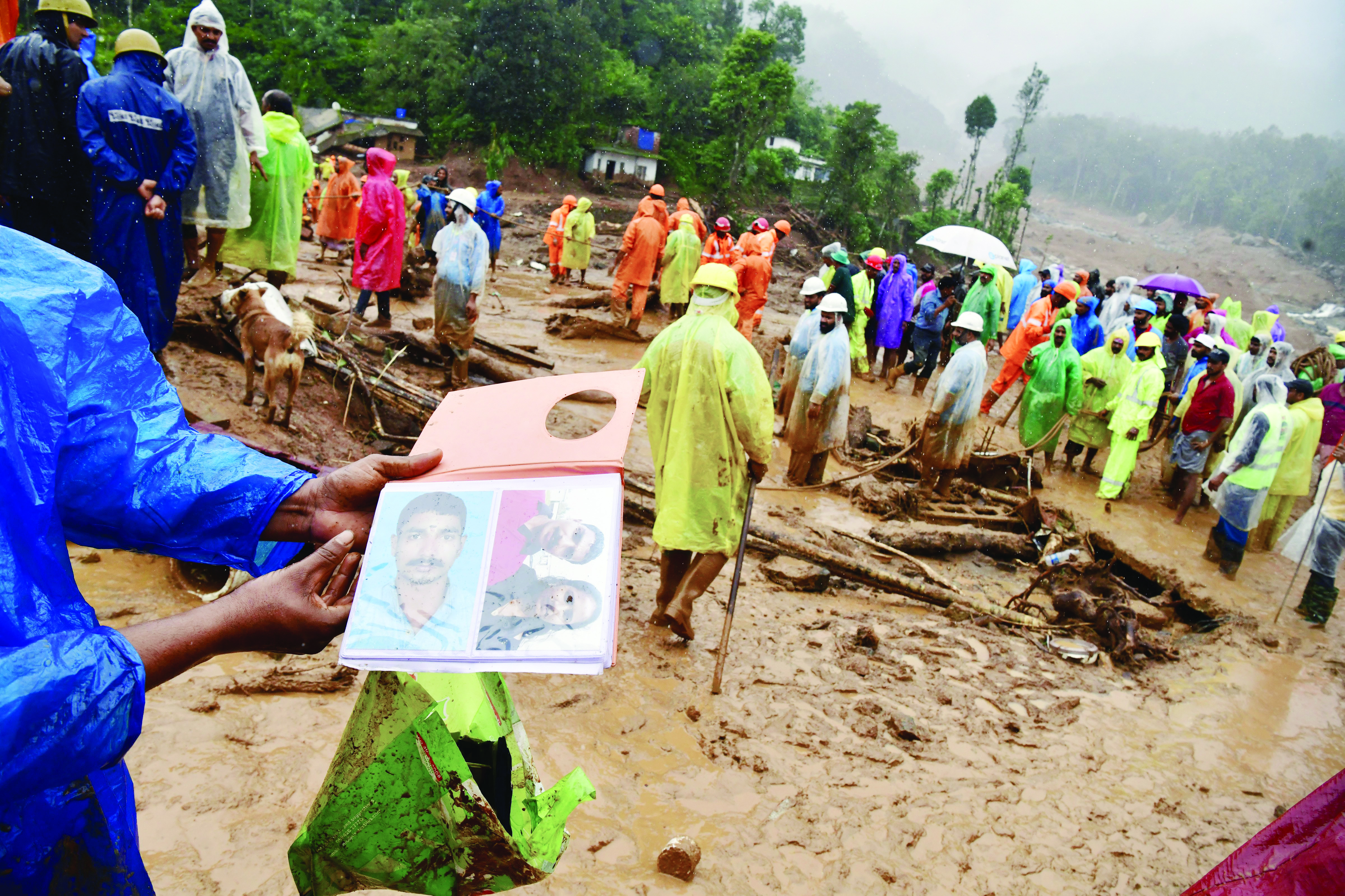 Harbingers of calamity Harbingers of calamity
