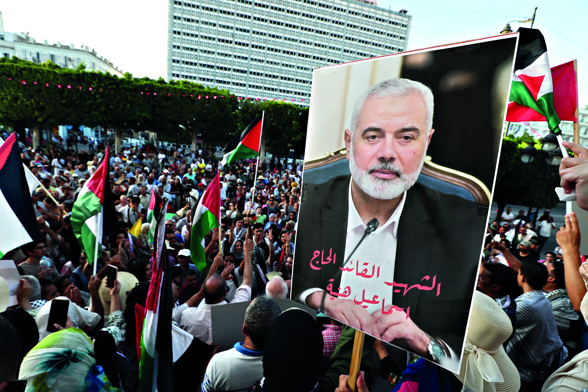 Absent traces of sanity