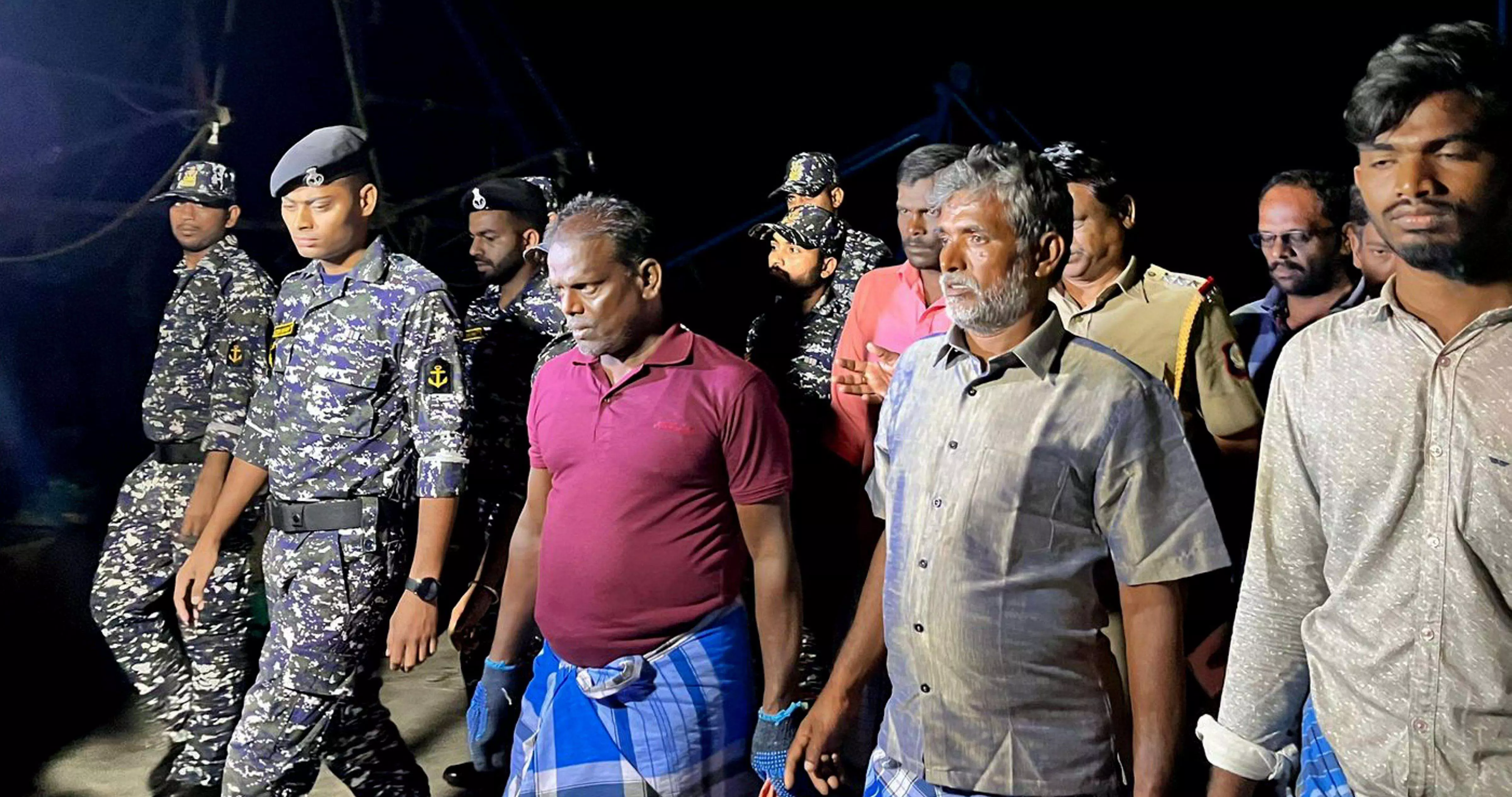 Sri Lanka releases two apprehended TN men, hands over mortal remains of fisherman Sri Lanka releases two apprehended TN men, hands over mortal remains of fisherman
