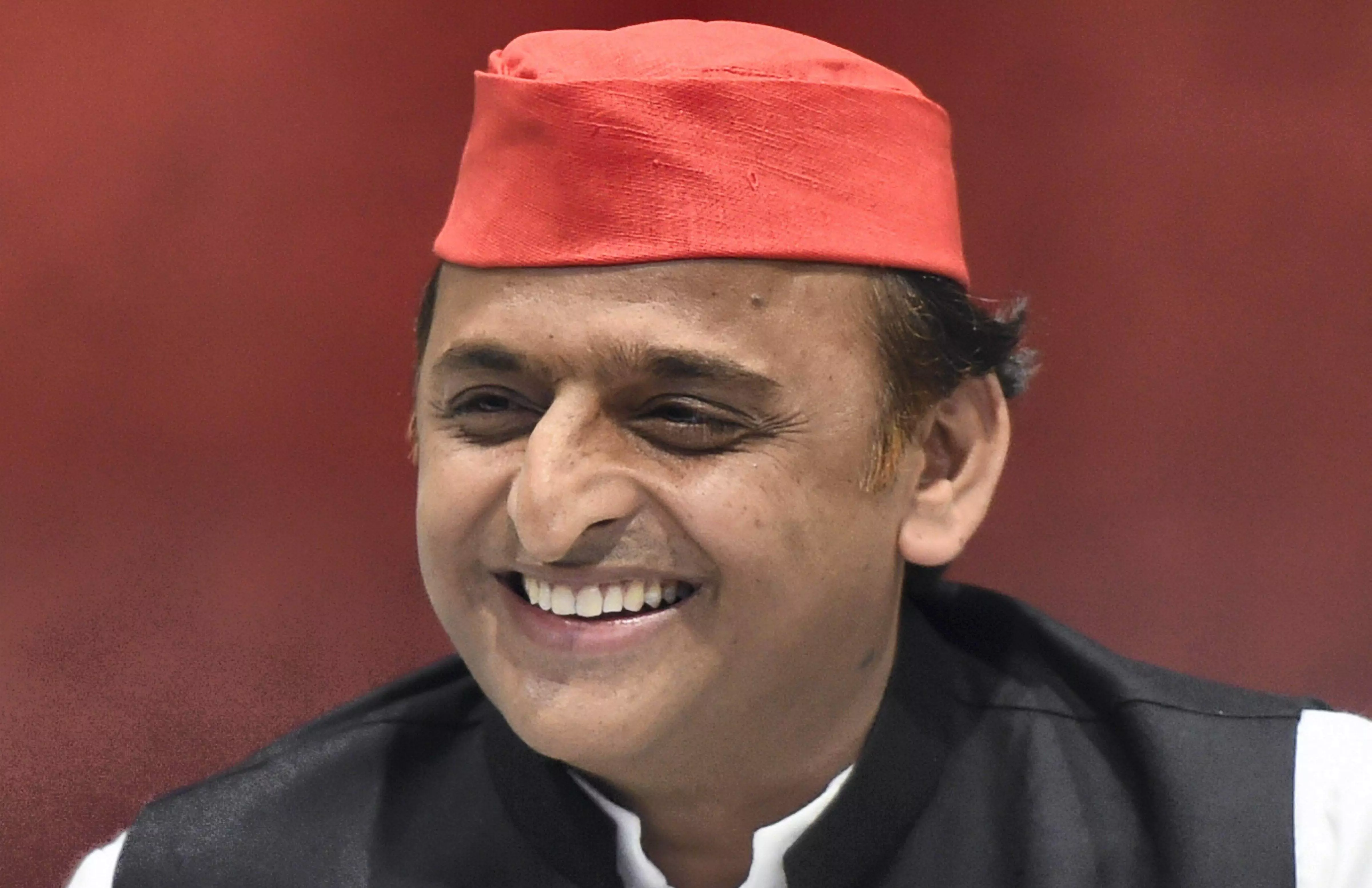 Akhilesh targets govt over unpaid DA arrears to Central govt employees Akhilesh targets govt over unpaid DA arrears to Central govt employees