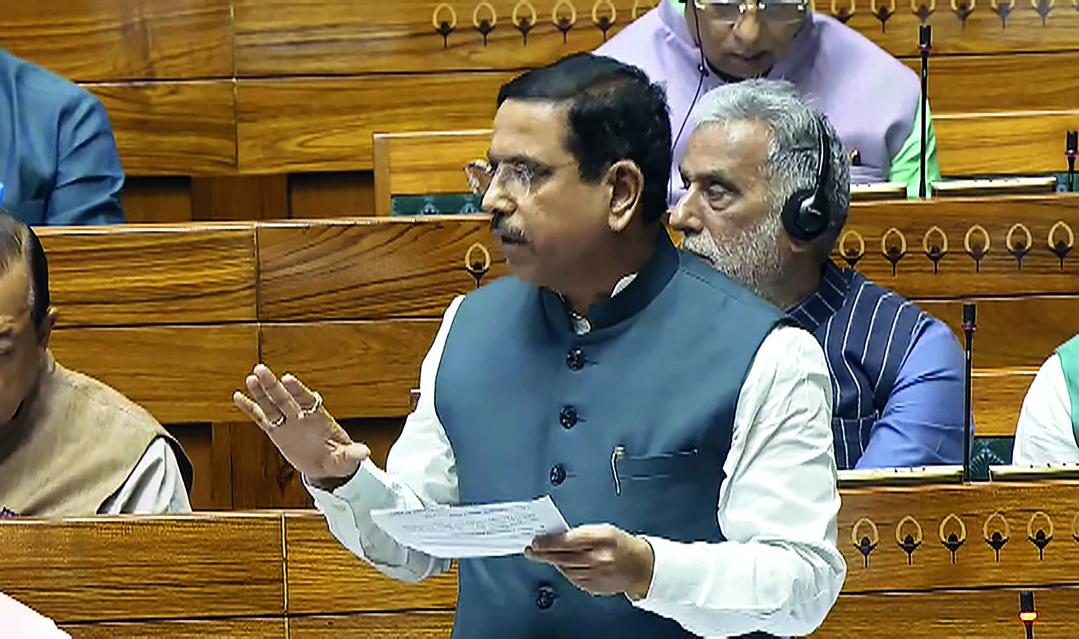 Tenders for enhancing grain storage capacity awarded through transparent, online process: Govt Tenders for enhancing grain storage capacity awarded through transparent, online process: Govt