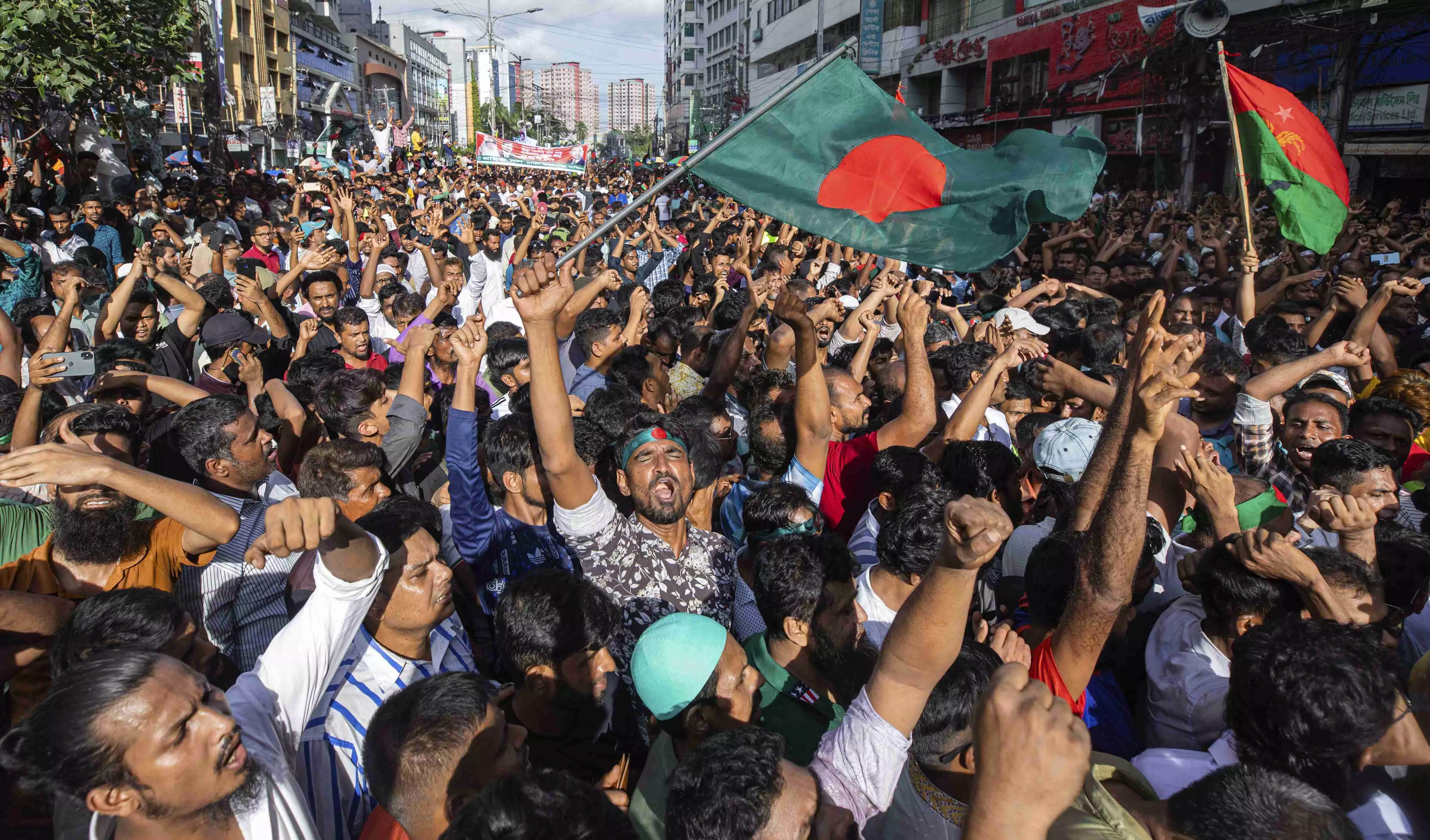 Meghalaya govt temporarily shuts border haats amid violence in Bangladesh