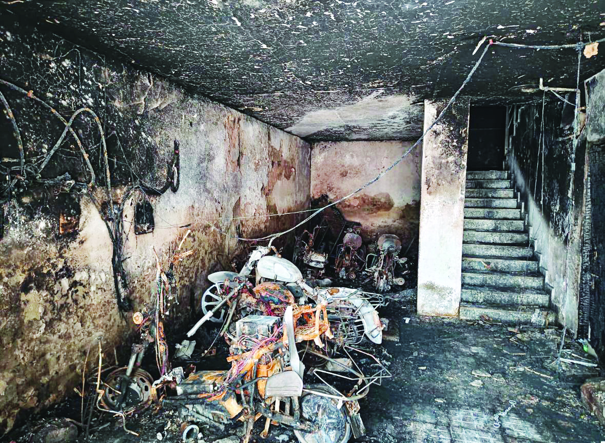 Massive fire at residential building in S Delhi’s Asola Enclave, 14 hurt