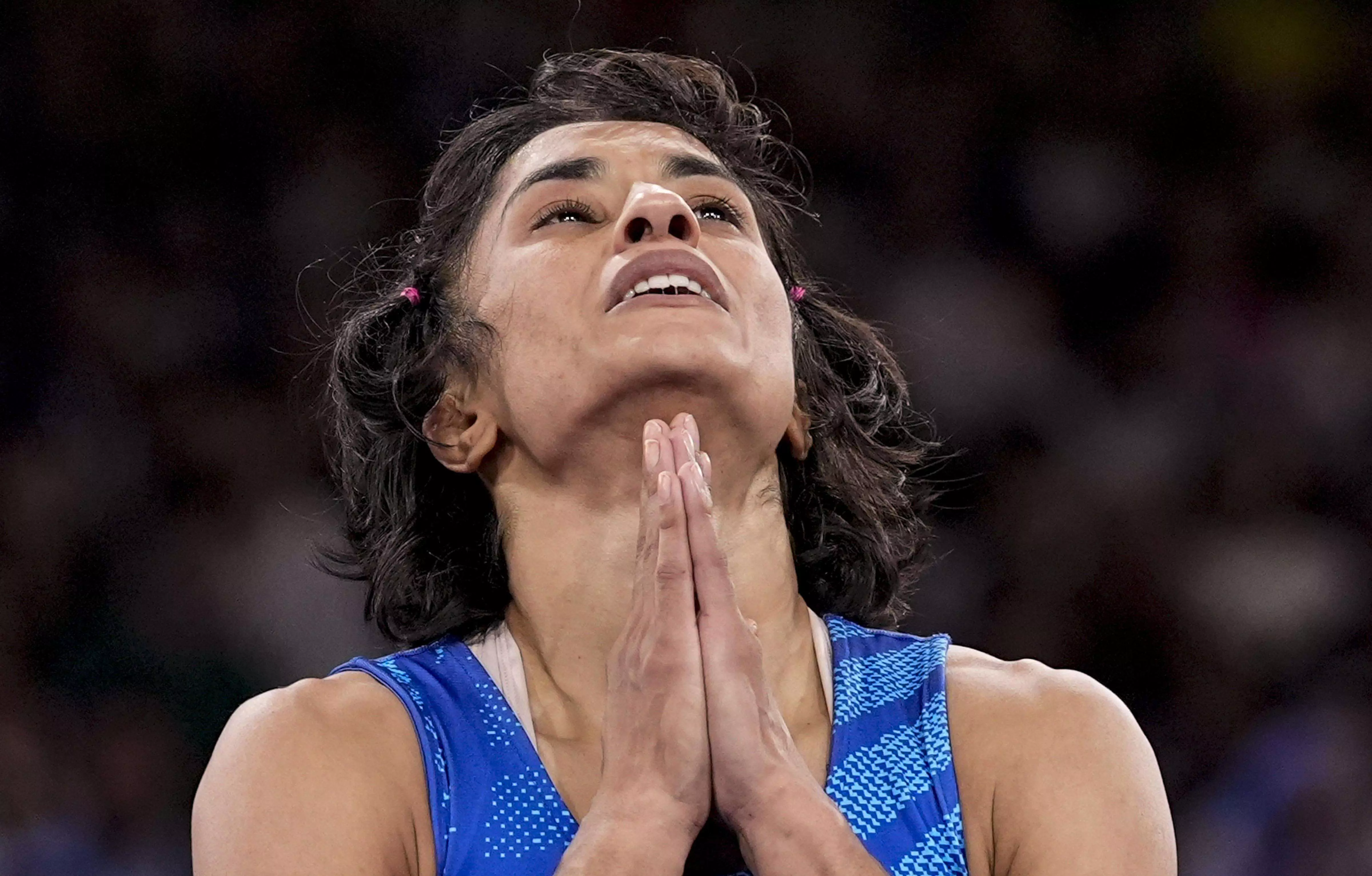 Whole of India is with her, shes champion: sporting fraternity on CAS dismissing Vineshs appeal Whole of India is with her, shes champion: sporting fraternity on CAS dismissing Vineshs appeal