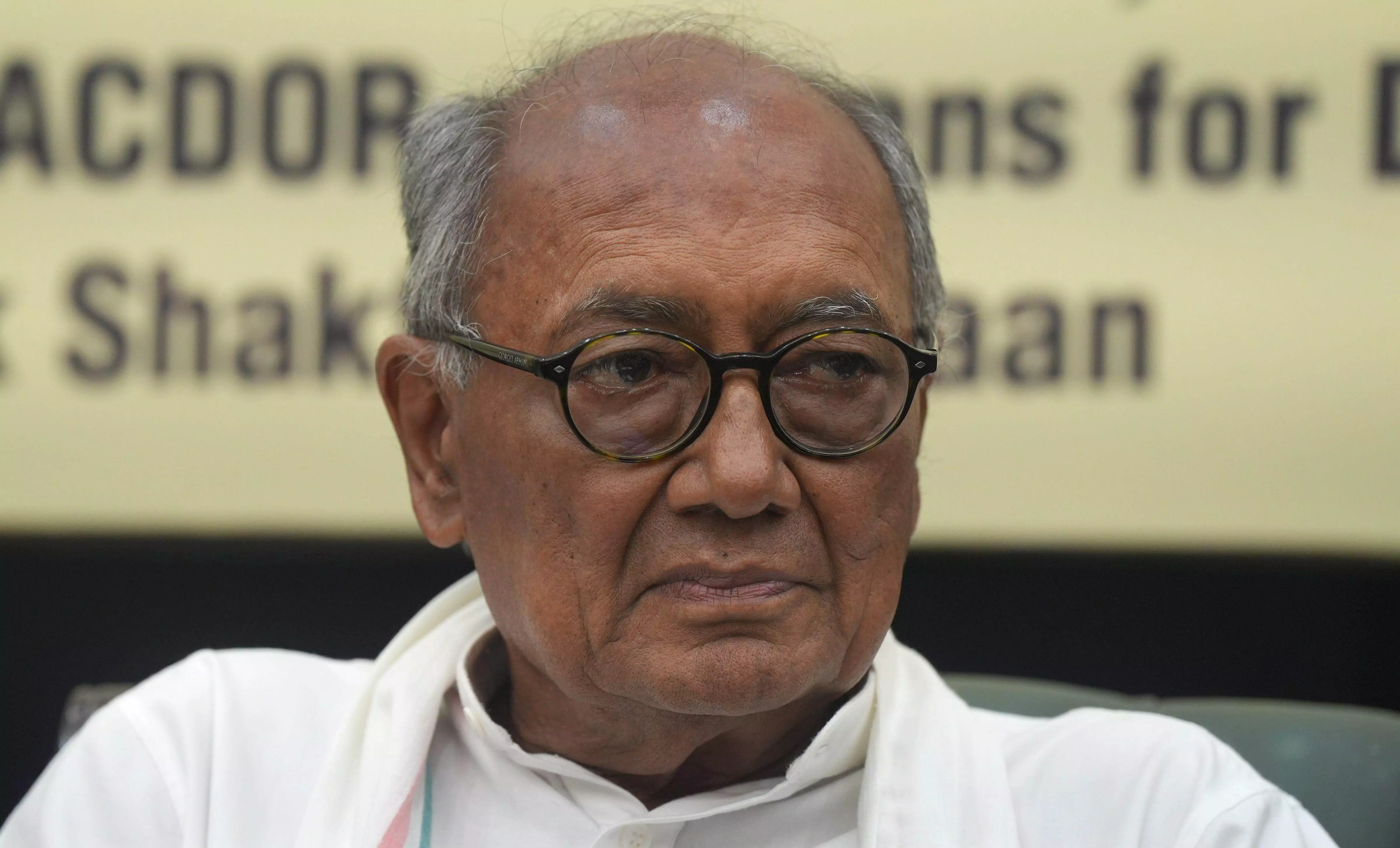 Digvijaya joins ‘Nyay Yatra’ in Gujarat, slams BJP govt over Morbi, Rajkot tragedies Digvijaya joins ‘Nyay Yatra’ in Gujarat, slams BJP govt over Morbi, Rajkot tragedies