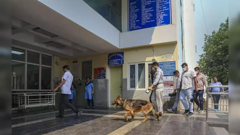 Several Jaipur hospitals receive email bomb threats Several Jaipur hospitals receive email bomb threats