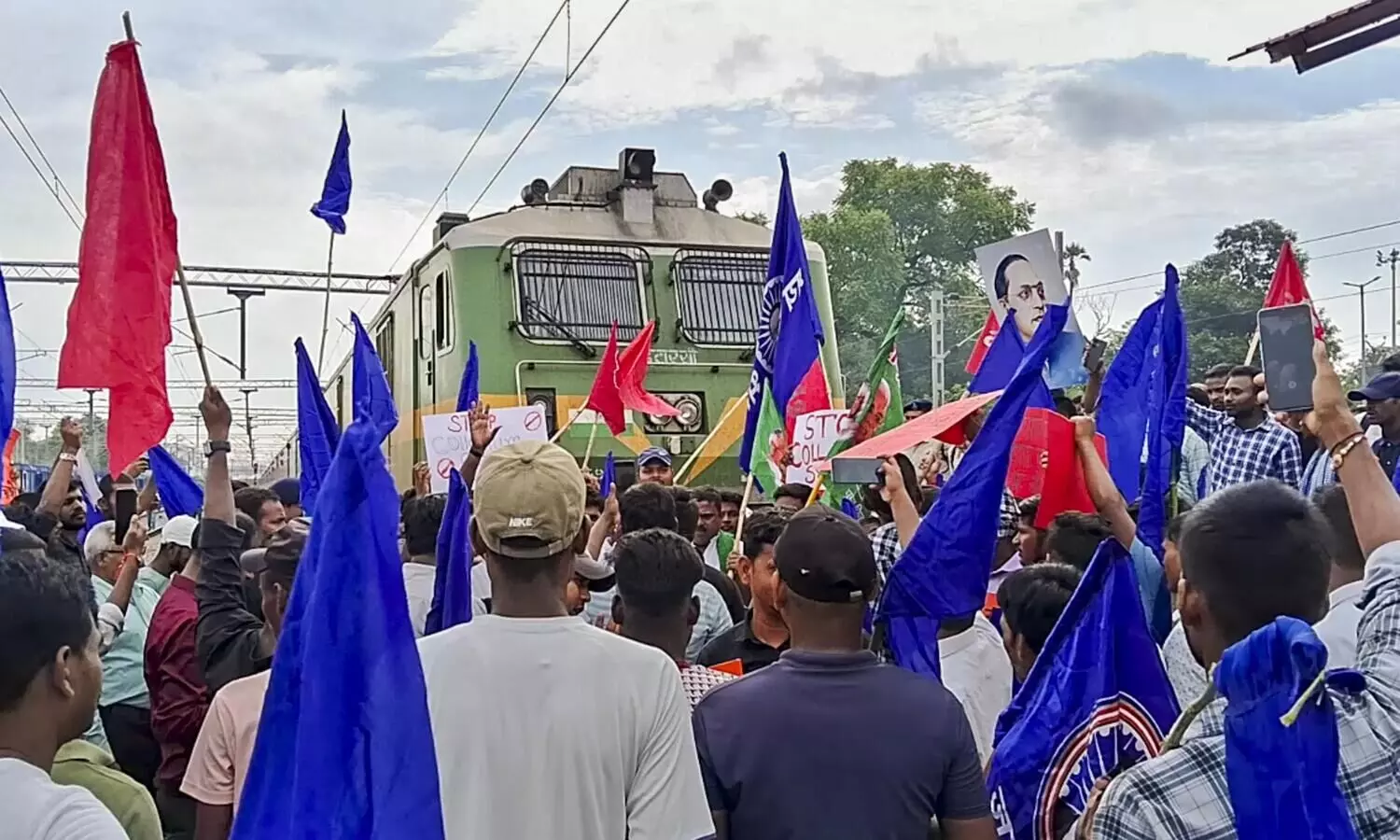 Bharat Bandh: Dalit and Adivasi groups protest SC-ST reservation ruling