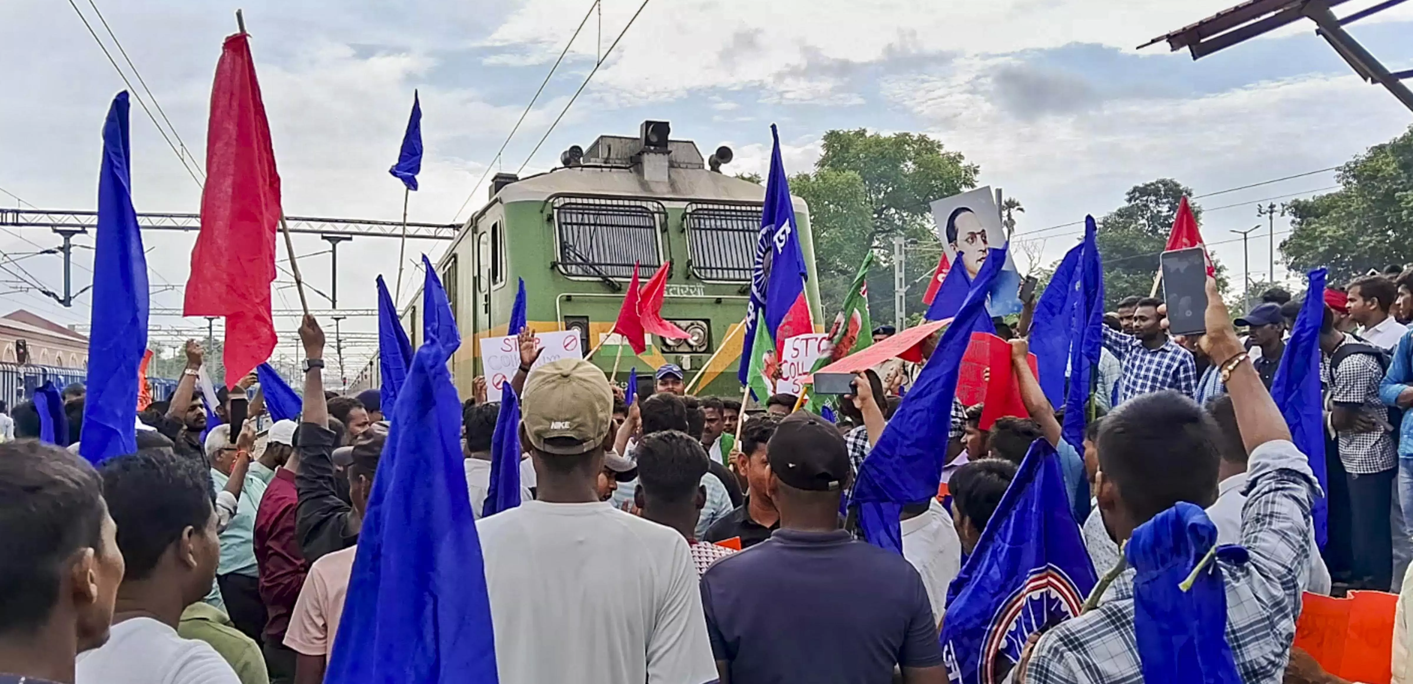 Bharat Bandh: Dalit and Adivasi groups protest SC-ST reservation ruling Bharat Bandh: Dalit and Adivasi groups protest SC-ST reservation ruling