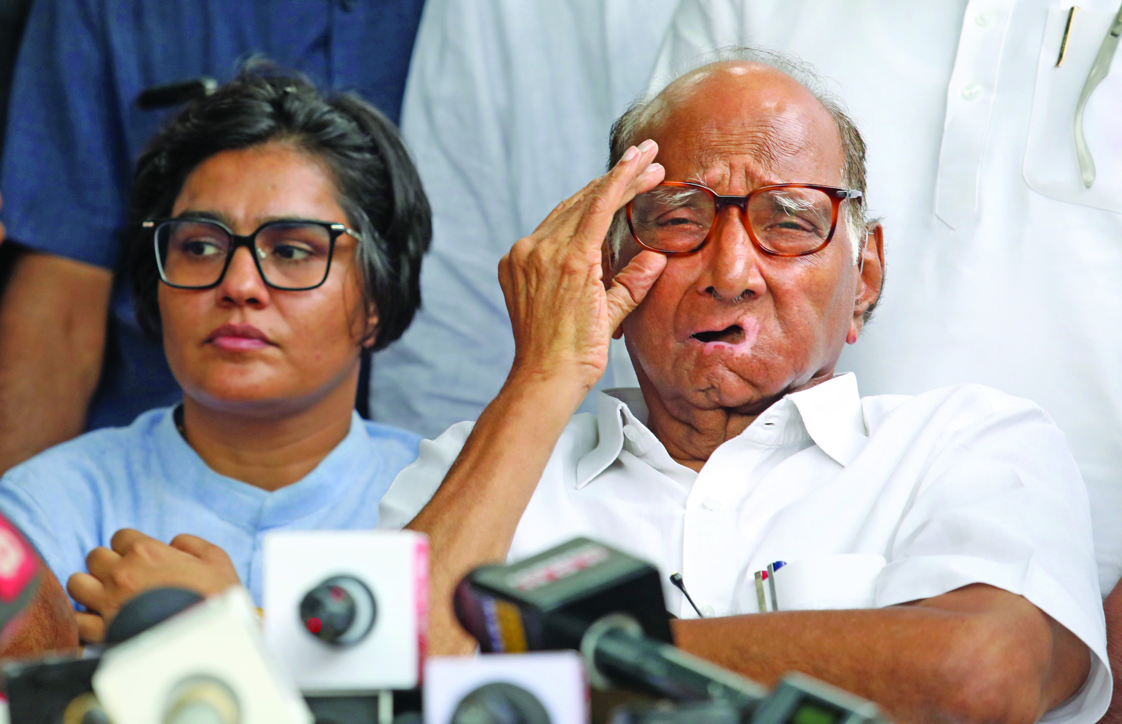 Centre accords Z plus security cover to Sharad Pawar
