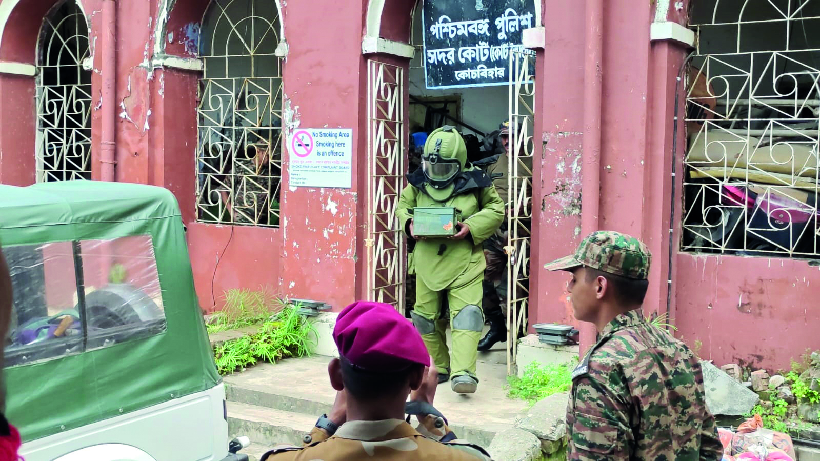 Hand grenade in Cooch Behar Sadar Court defused