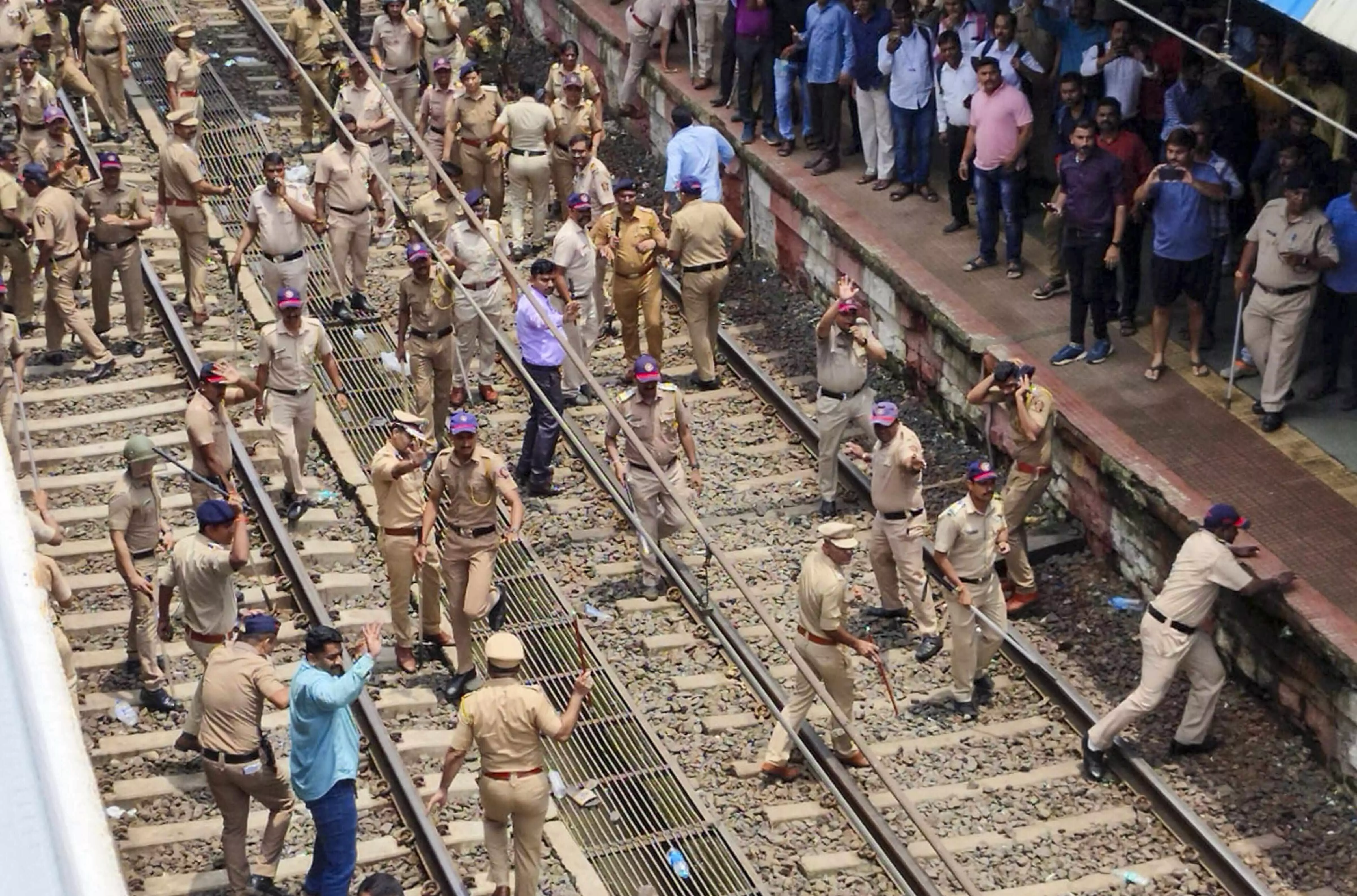 Badlapur sexual assault: Son falsely implicated, claim parents of accused