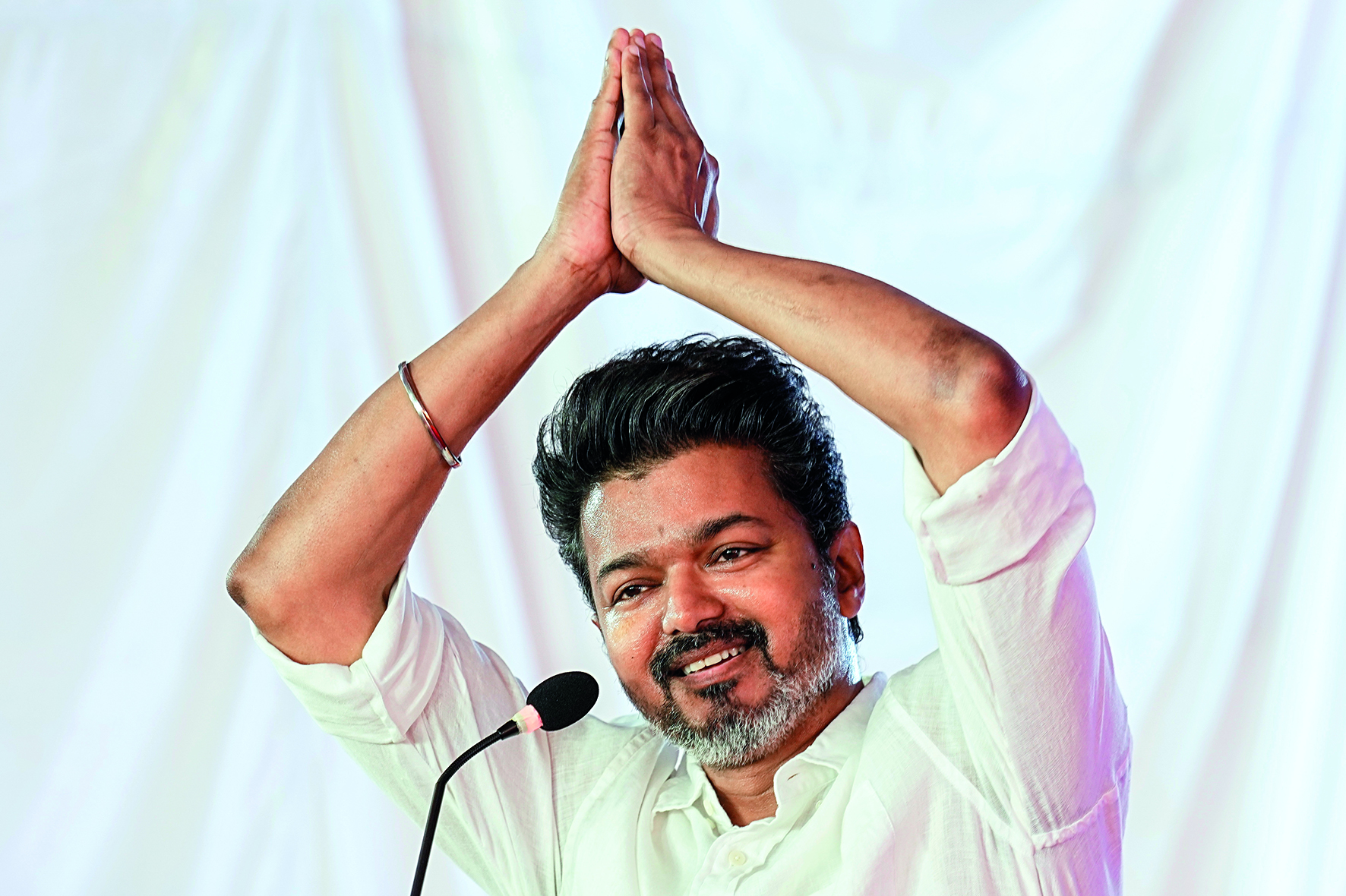Actor-politician Vijay unveils his party flag, gears up for 2026 Assembly elections Actor-politician Vijay unveils his party flag, gears up for 2026 Assembly elections