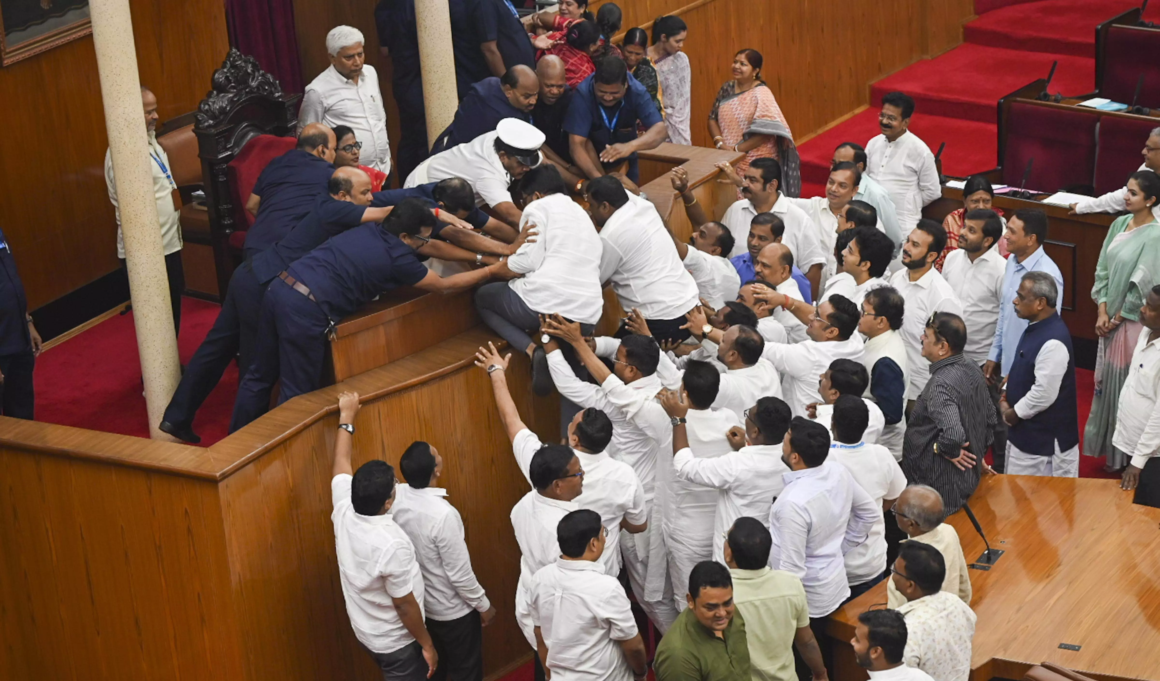 Ruckus in Odisha Assembly over quota for ST, SC & OBC students