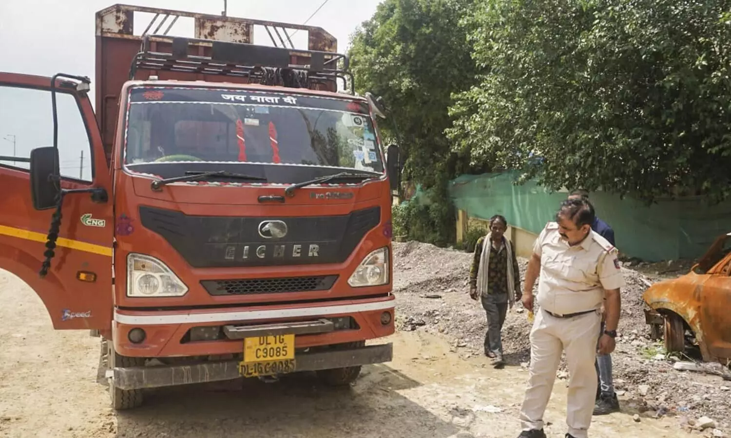 Truck runs over pavement dwellers in northeast Delhi, three dead