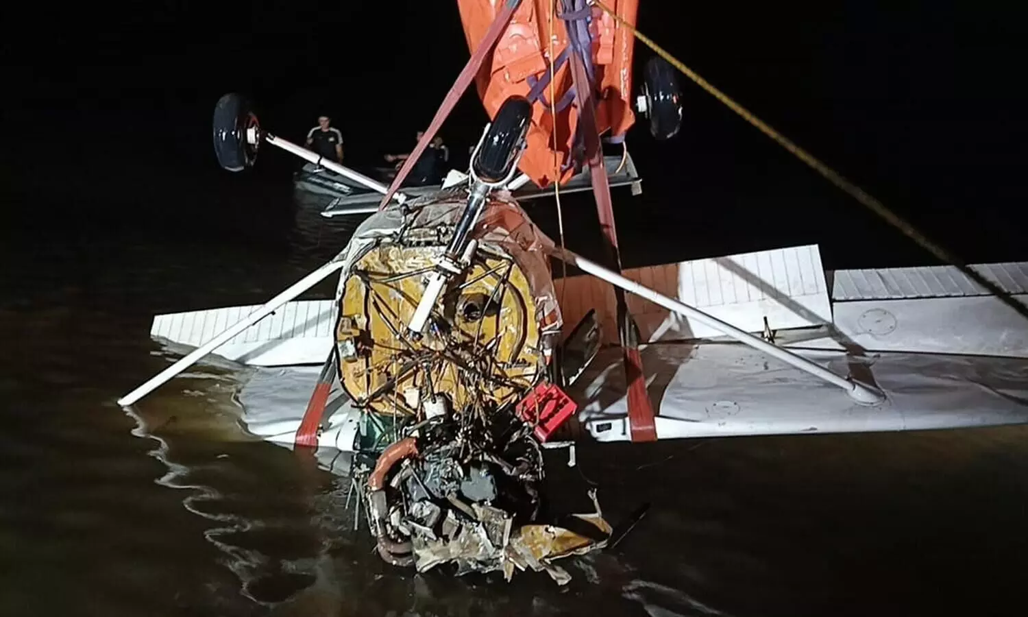 Navy team pulls out wreckage of missing aircraft from Chandil dam in Jharkhand