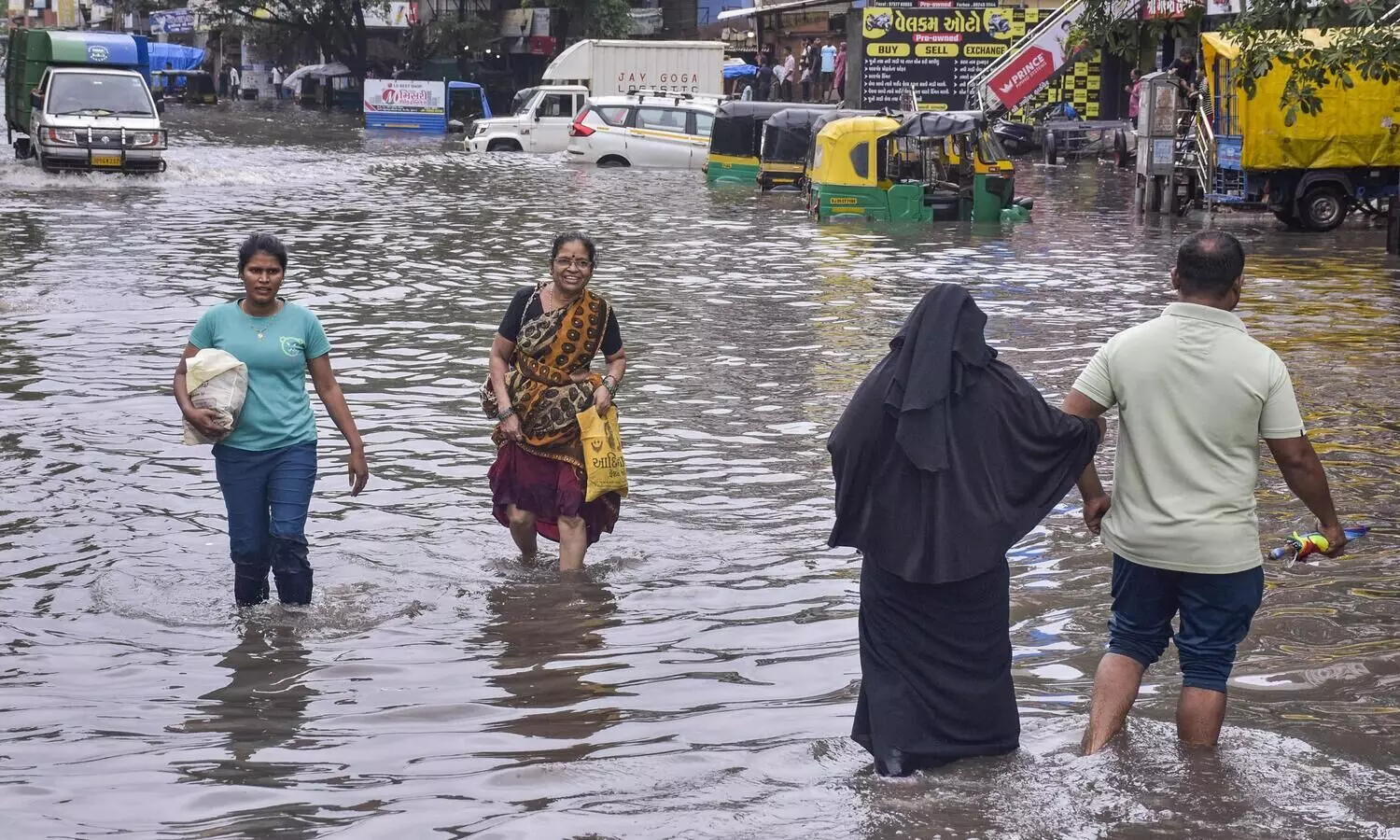 Seven killed in rain-related incidents in Gujarat, more than 6,000 relocated