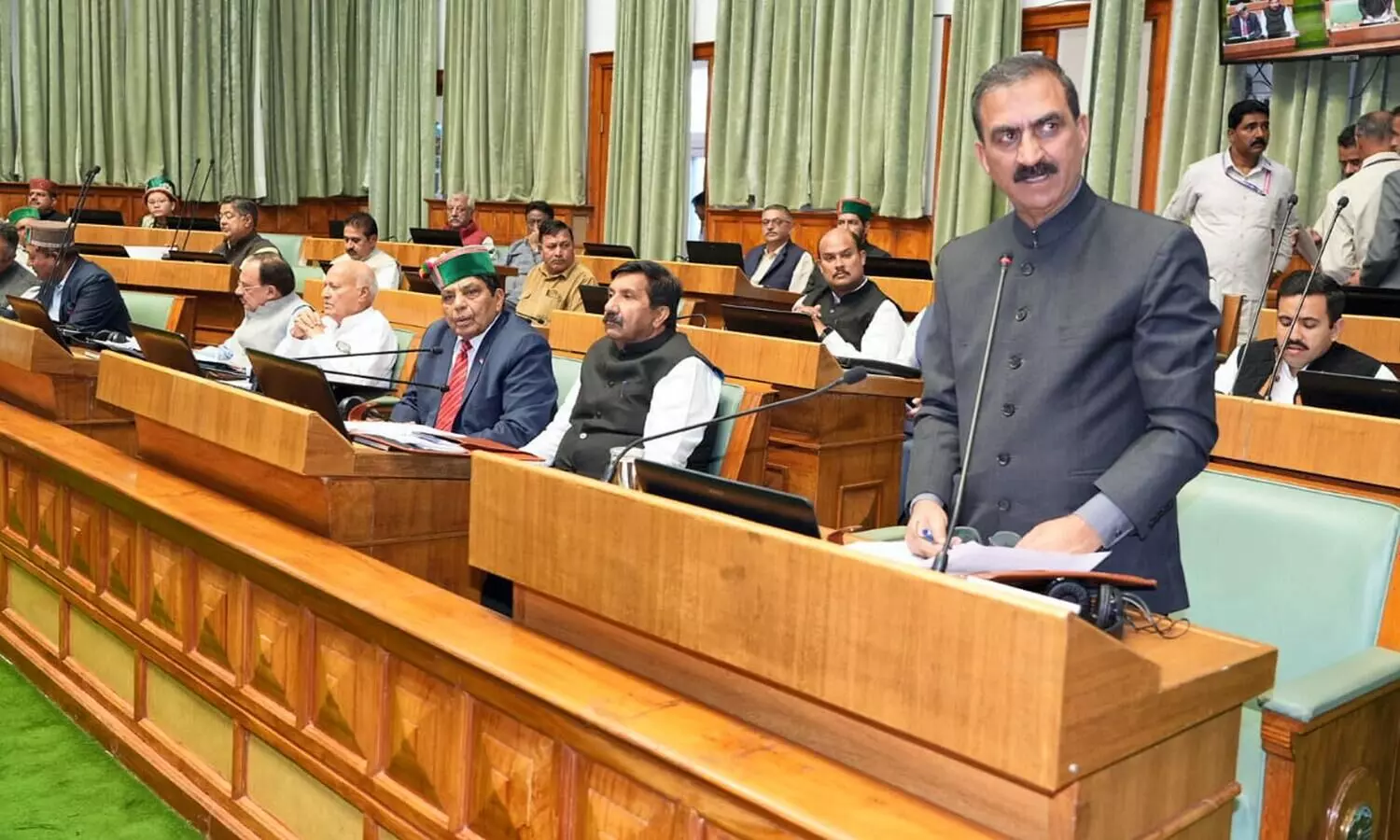 Himachal Assembly session begins on stormy note, BJP stages walkout over law and order
