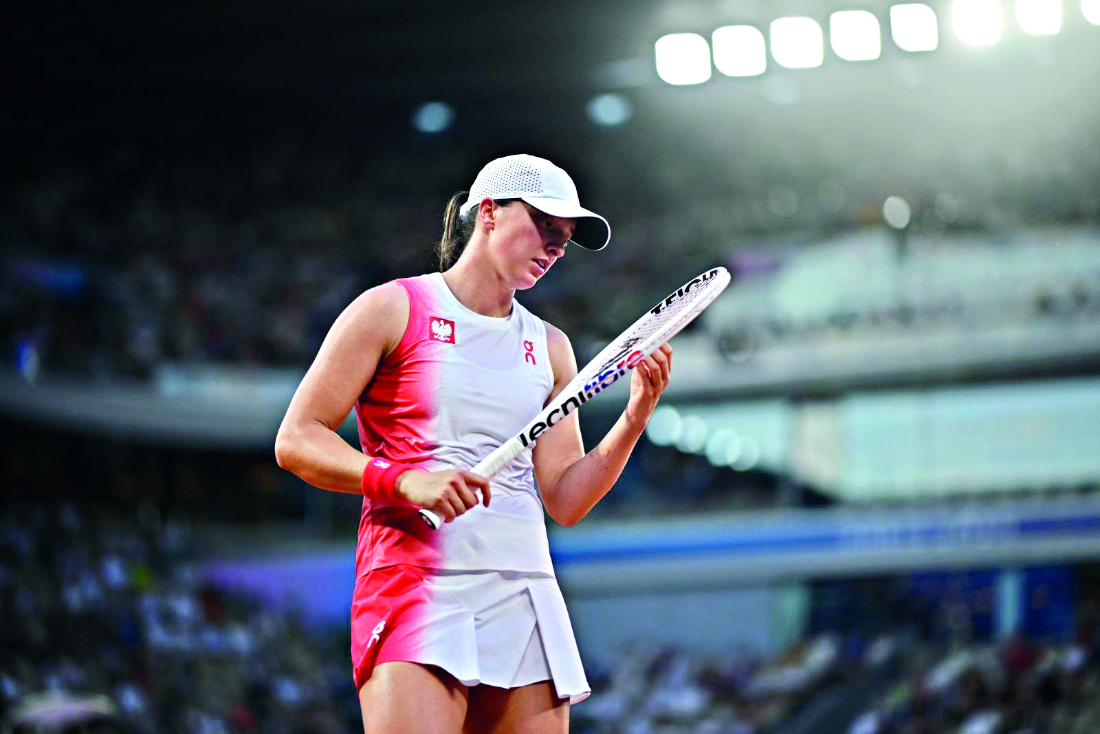 No. 1 seeds Sinner, Swiatek move into third round at US Open; Alcaraz, Osaka eliminated