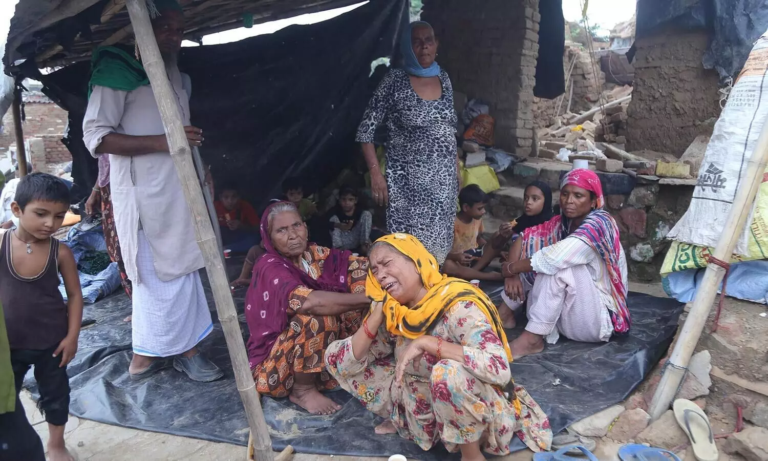 3-year-old girl killed, 4 injured in a house collapse in Mathura