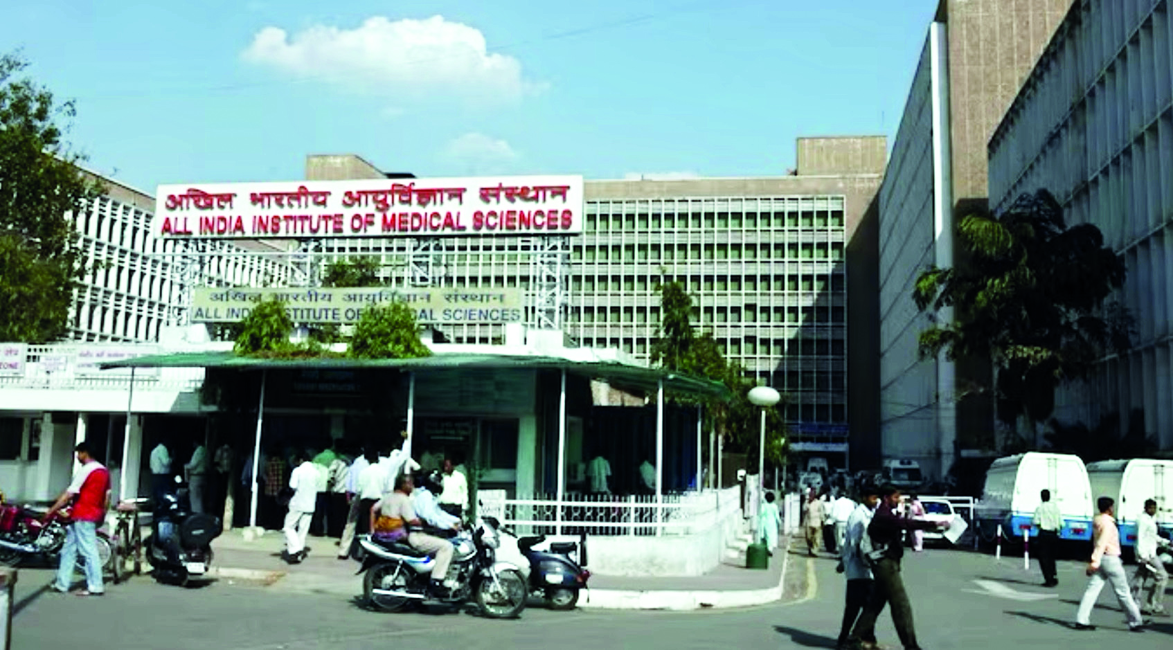 Capital’s top hospitals accused of medical negligence in case of critically ill woman Capital’s top hospitals accused of medical negligence in case of critically ill woman