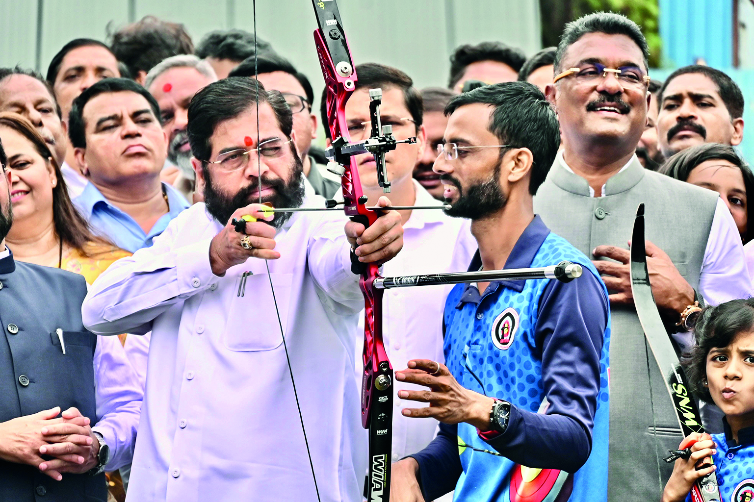 Only Mahayuti will burst crackers after Diwali, says Eknath Shinde Only Mahayuti will burst crackers after Diwali, says Eknath Shinde