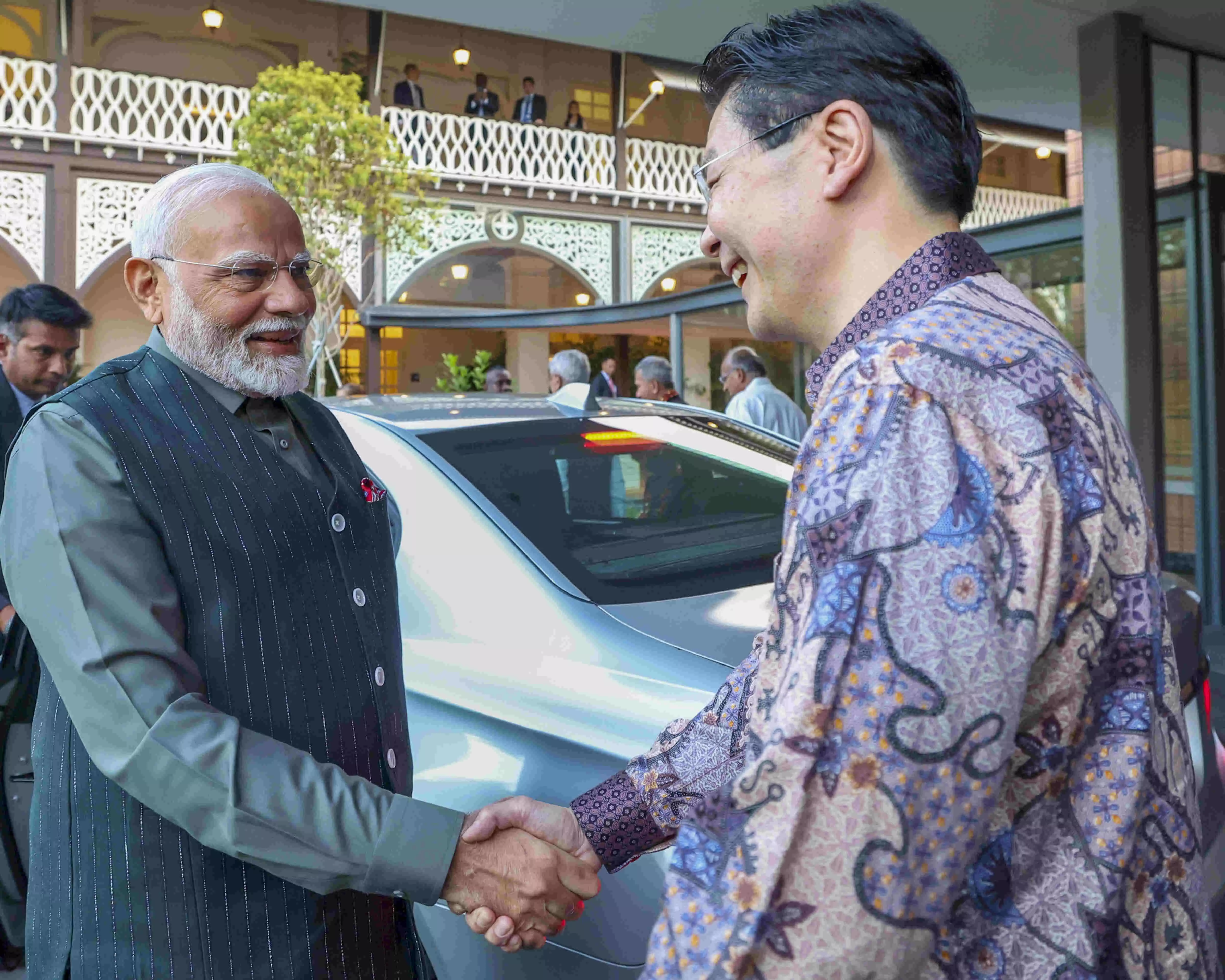 PM Modi arrives in Singapore for two-day visit, says India ideal investment destination PM Modi arrives in Singapore for two-day visit, says India ideal investment destination