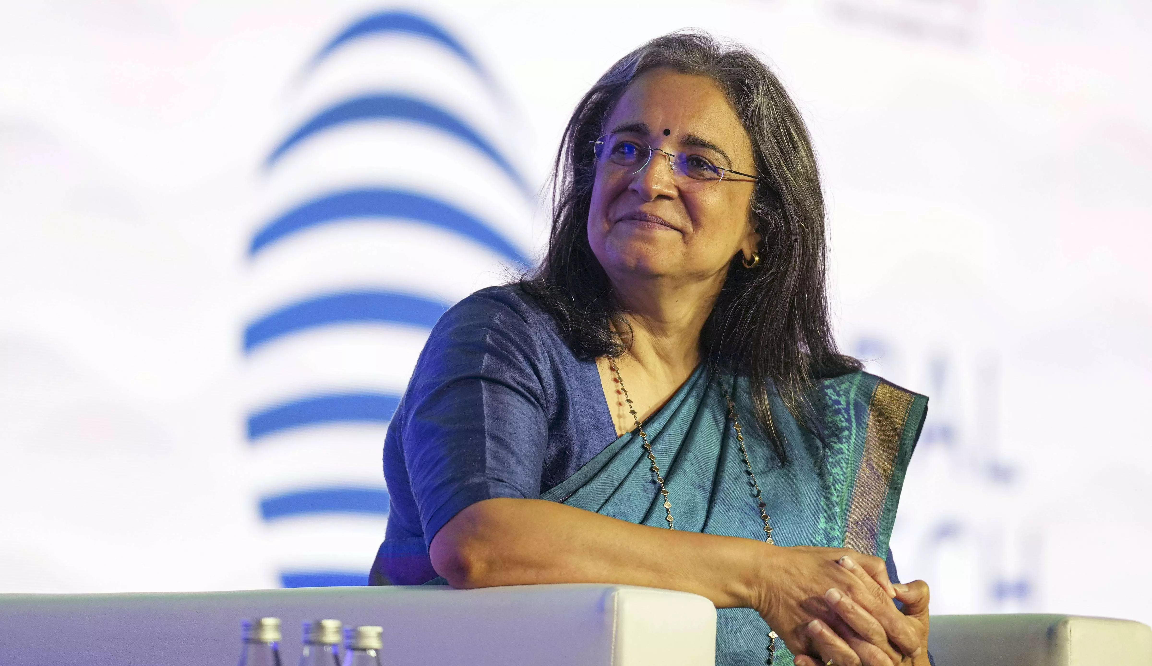 Hindenburg questions SEBI chiefs silence on fresh charges