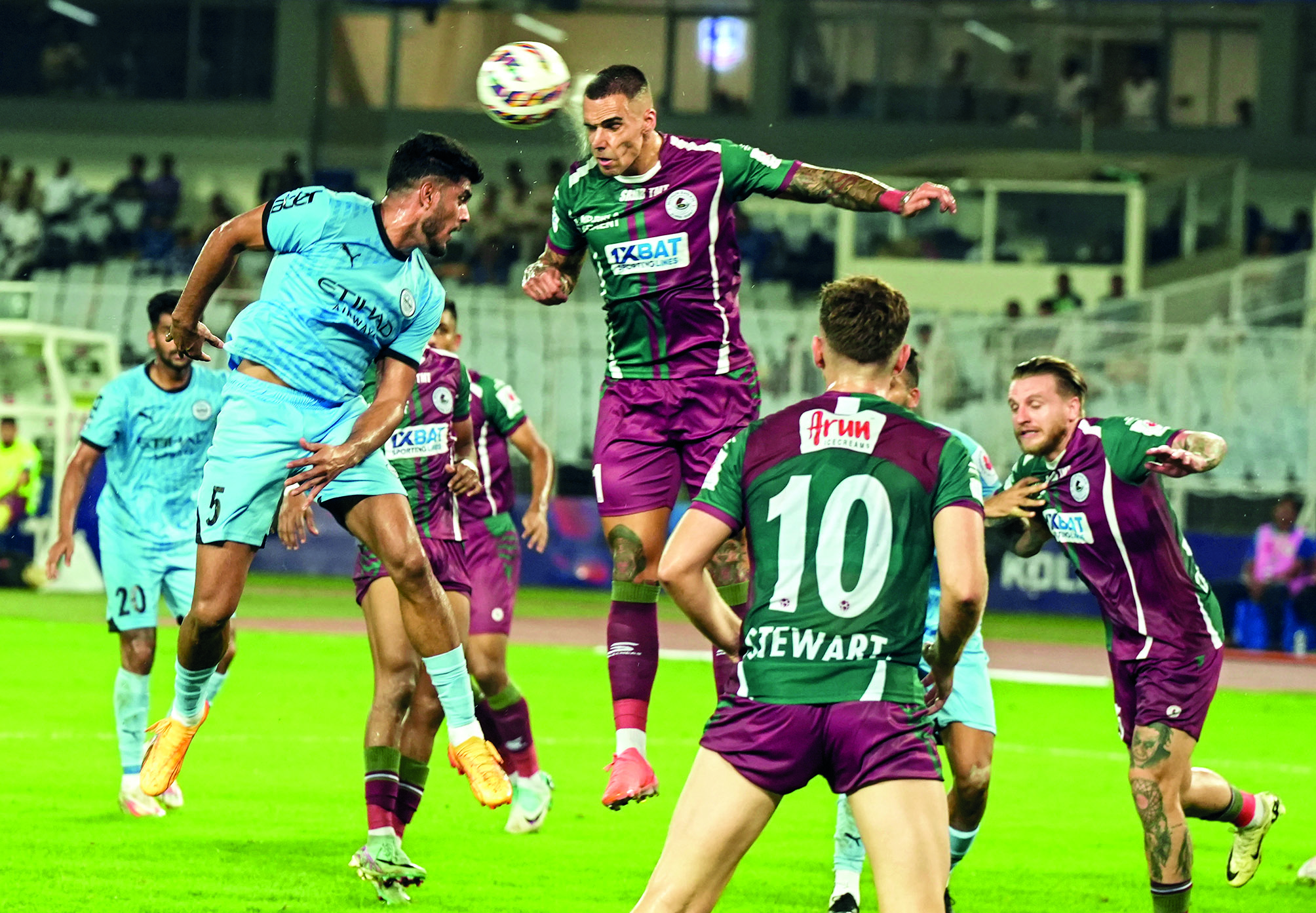 ISL: Mumbai City FC make dramatic comeback to draw Mohun Bagan 2-2
