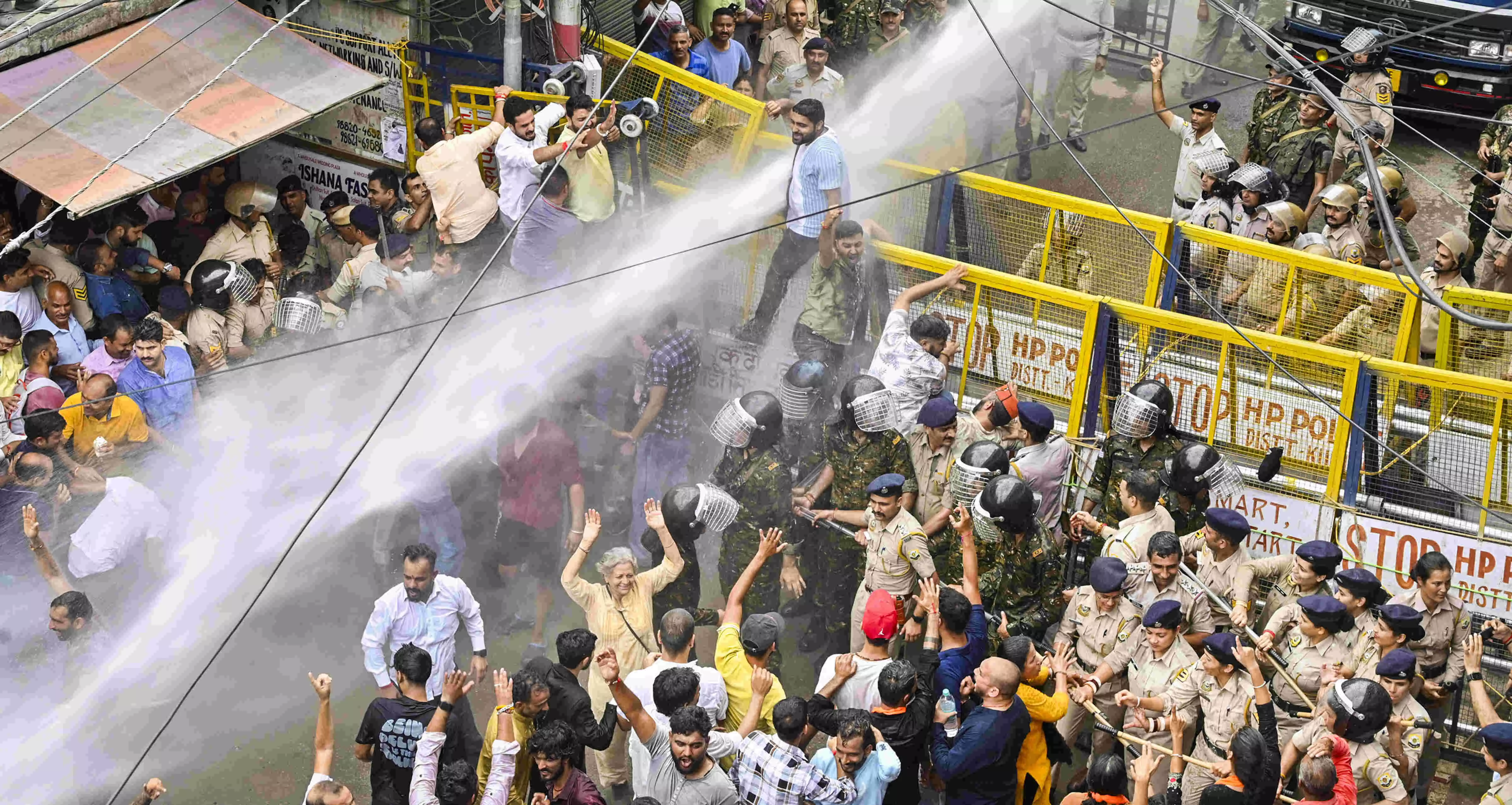 After Shimla, protests in Mandi over unauthorised construction in mosque; police use water cannons After Shimla, protests in Mandi over unauthorised construction in mosque; police use water cannons