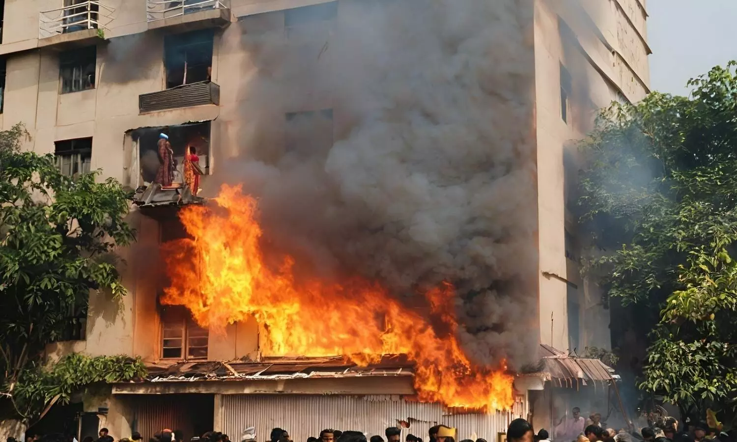 13 suffer from suffocation after fire in Mumbai building; around 90 rescued