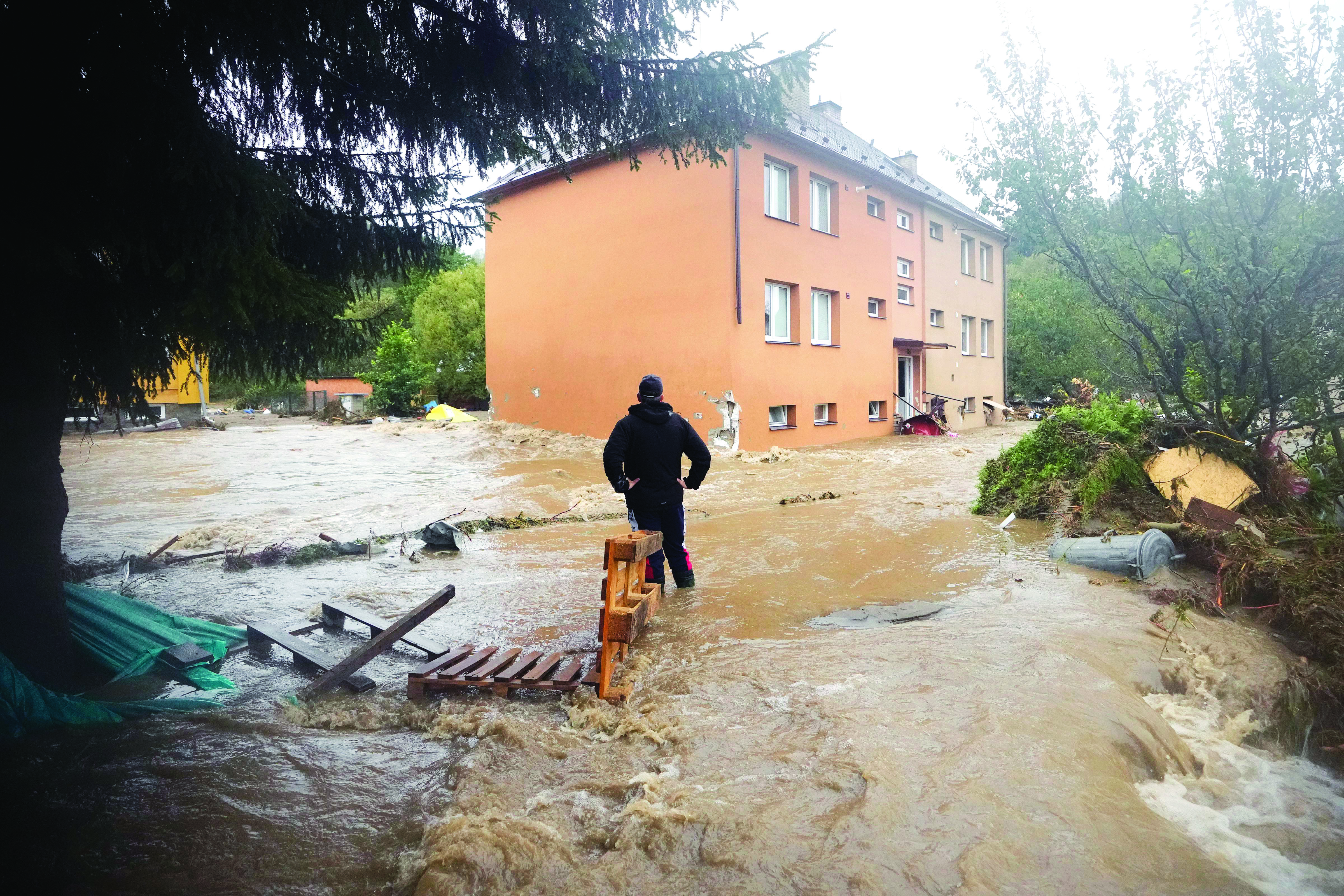 Several dead, missing as storm lashes eastern and central Europe