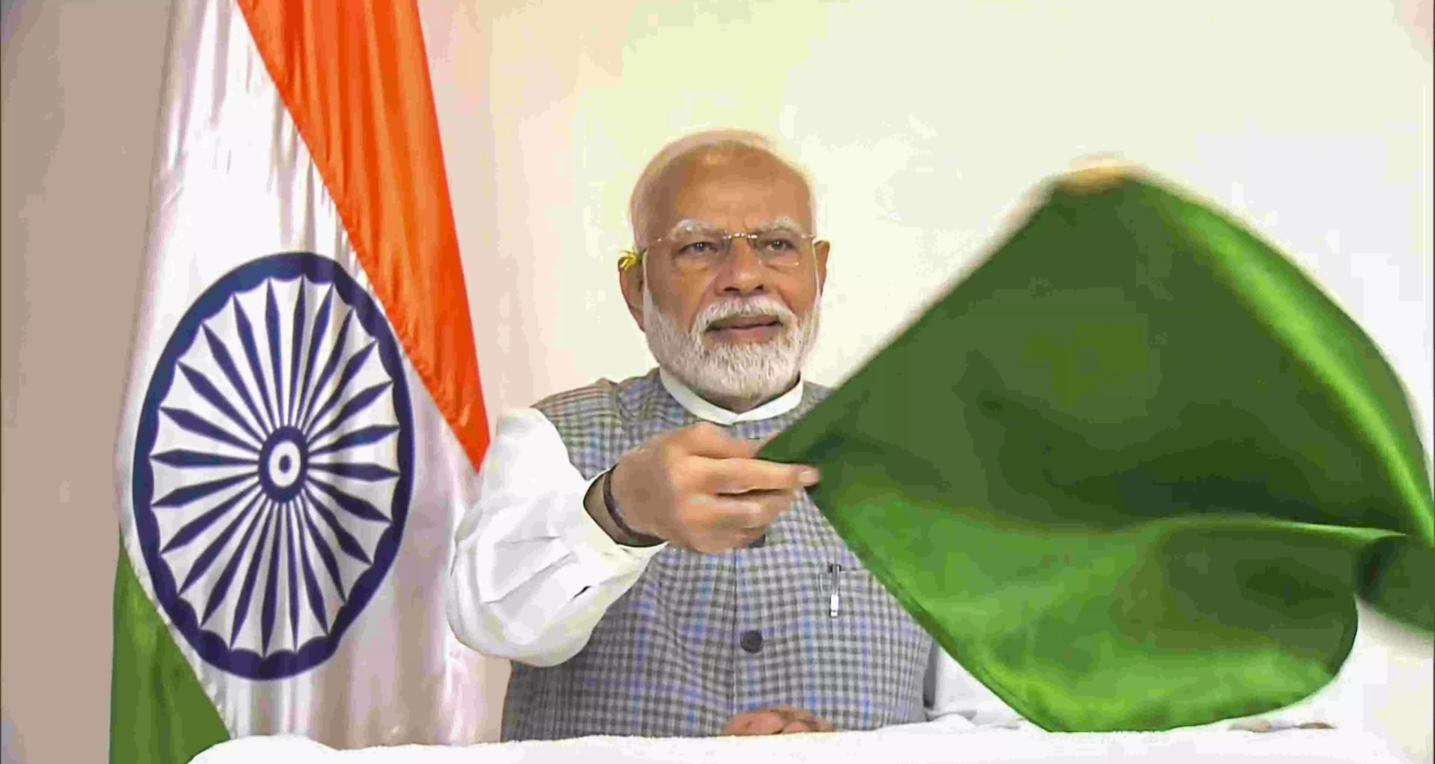 PM Modi virtually flags off six Vande Bharat trains