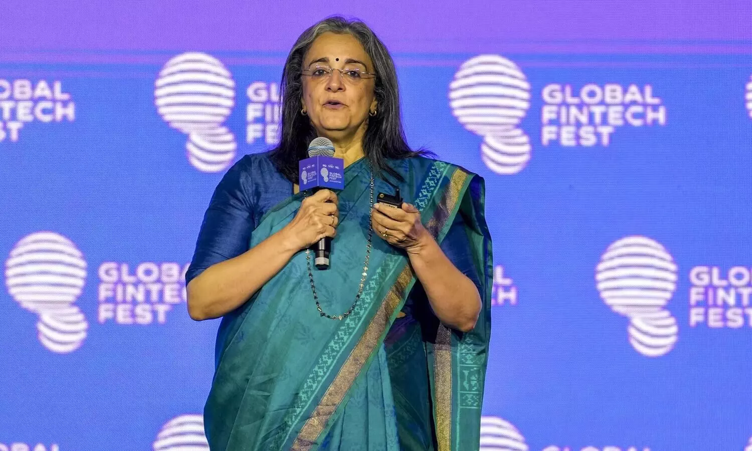 Buchs answers raise more questions, facts on their financial dealings not contradicted: Cong