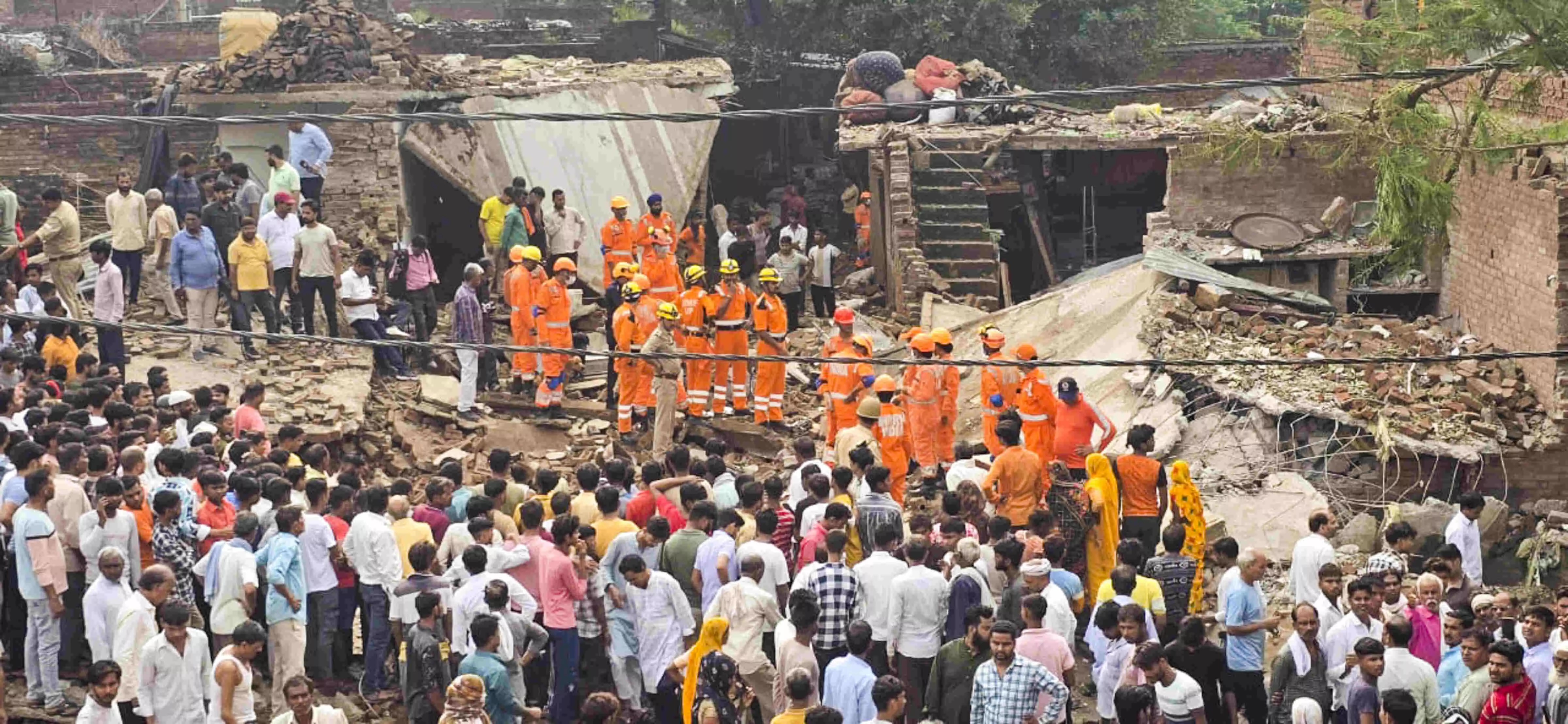 Two children among five dead in factory explosion in Firozabad, 11 hospitalised