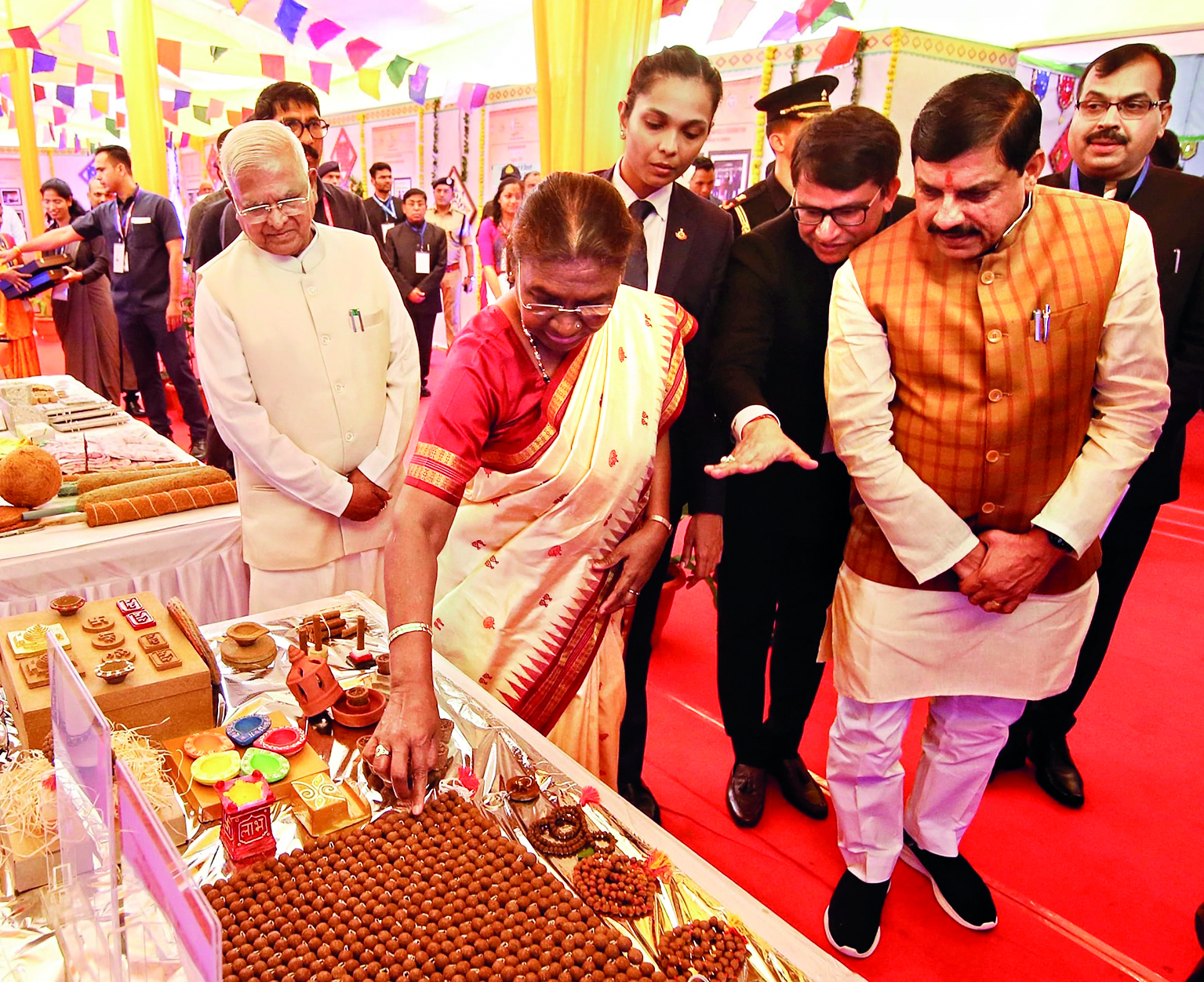 Madhya Pradesh leading the way in Swachhata campaign in country, says President Murmu