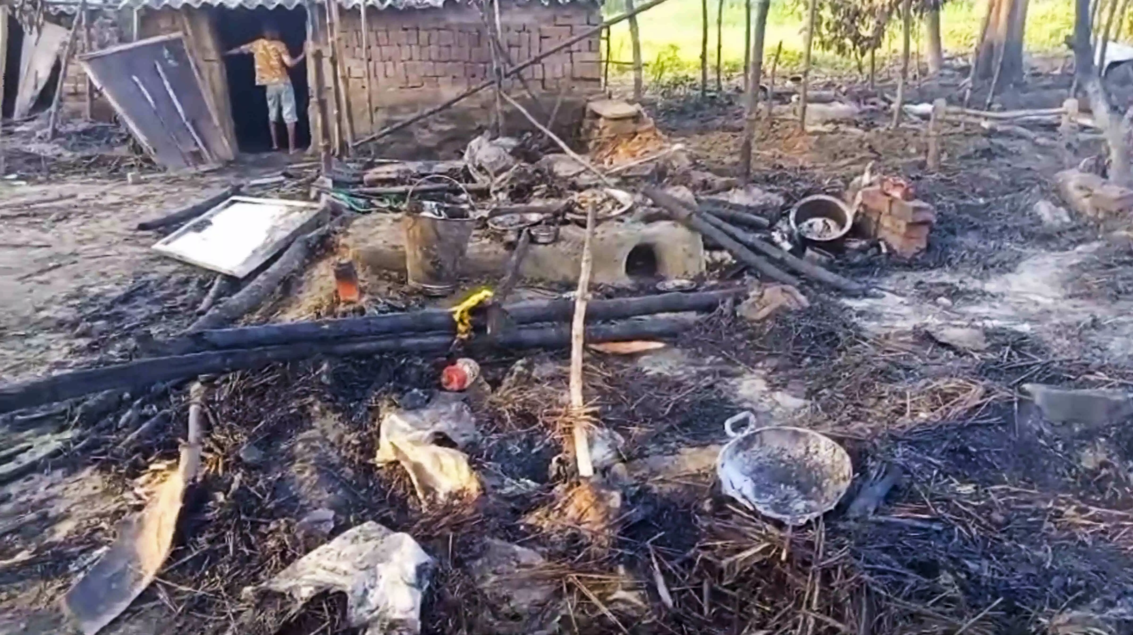 15 people held for torching 21 houses in Bihars Nawada, more arrests likely