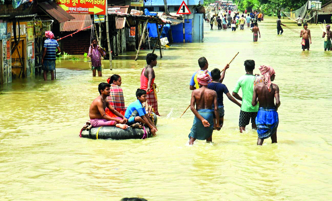 Flood relief: State to enroll farmers in insurance scheme by Sept 30