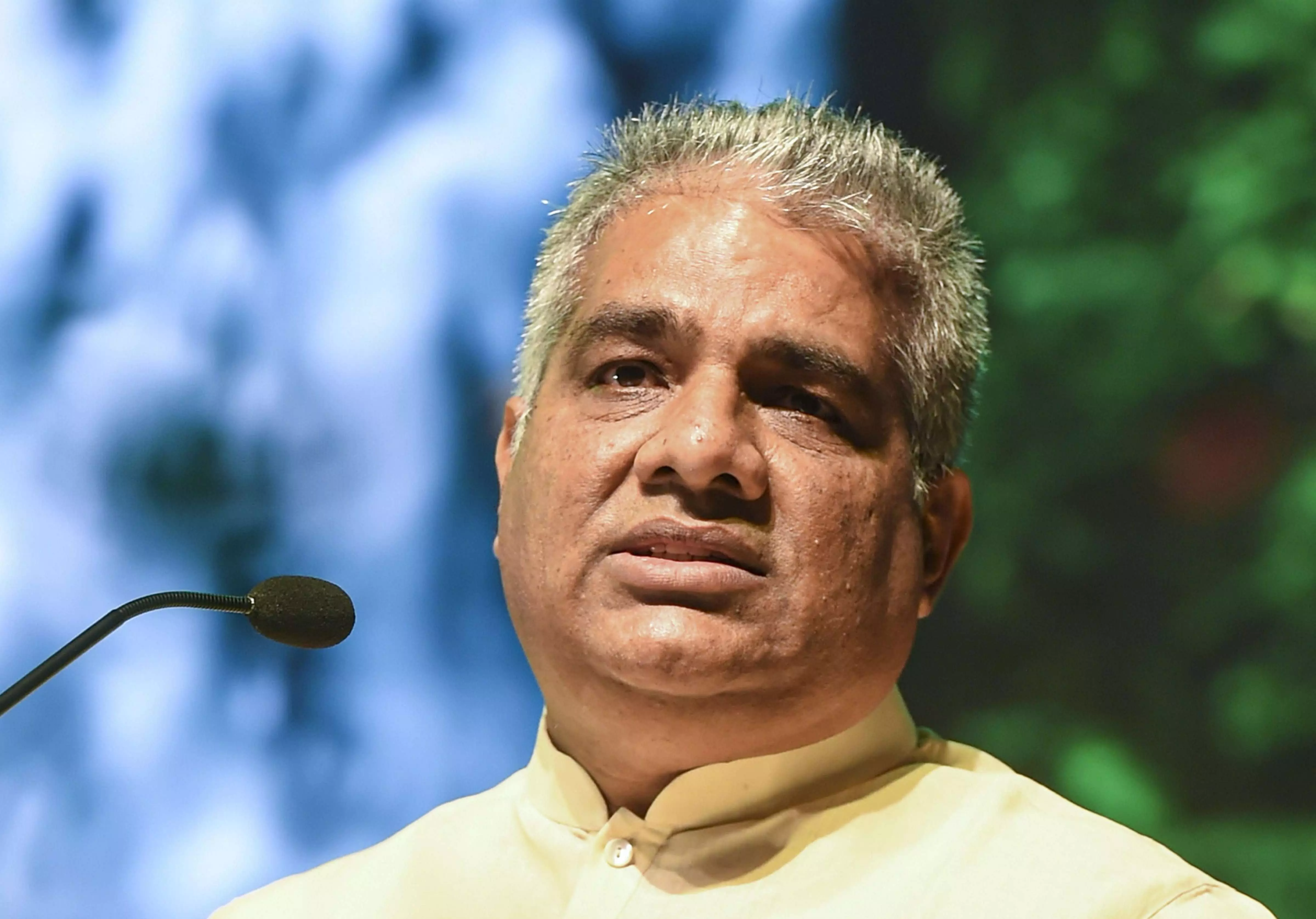 Centre to support waste recycling start-ups: Union minister Yadav Centre to support waste recycling start-ups: Union minister Yadav