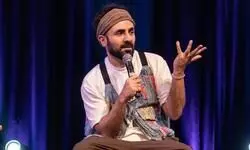 ‘There are no middlemen between me and my audience’