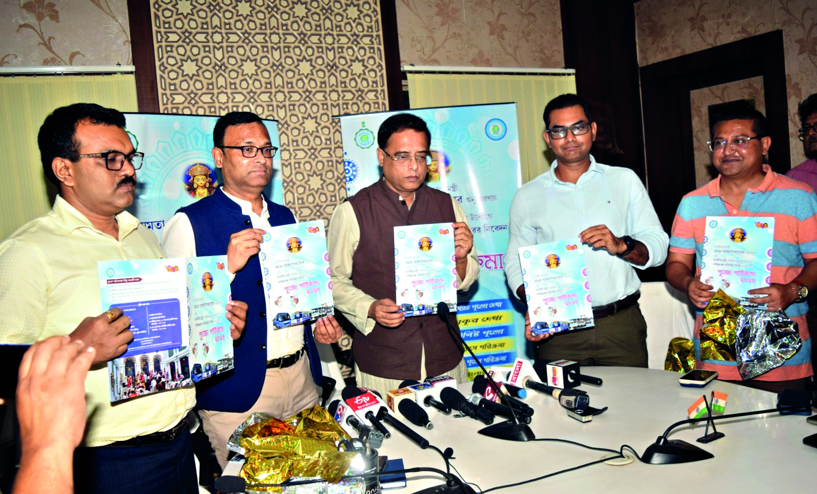 State unveils ‘Puja Parikrama’ packages; no trams this year