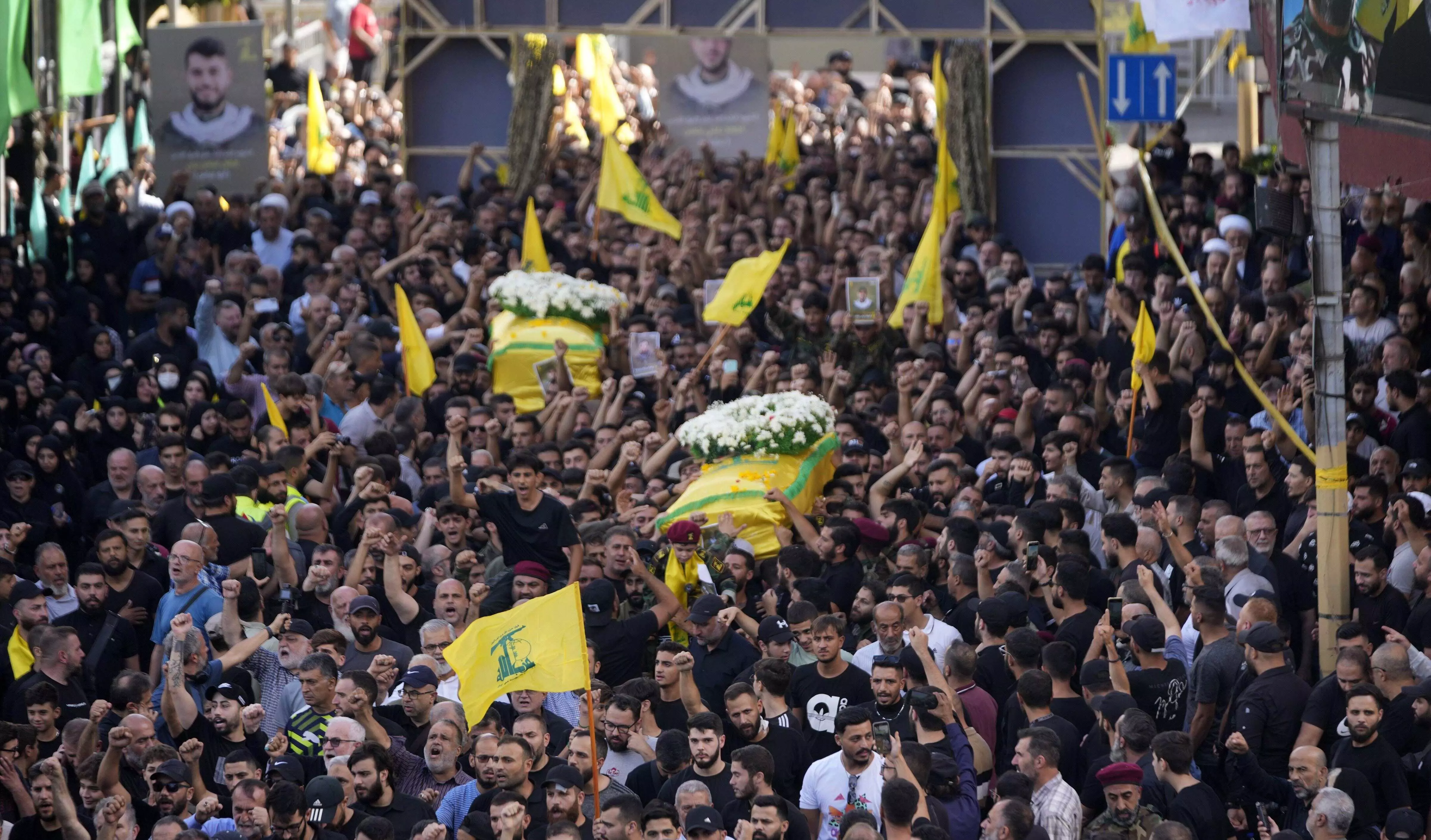 Israel calls on Lebanese to evacuate homes where Hezbollah stores arms as it launches new strikes Israel calls on Lebanese to evacuate homes where Hezbollah stores arms as it launches new strikes