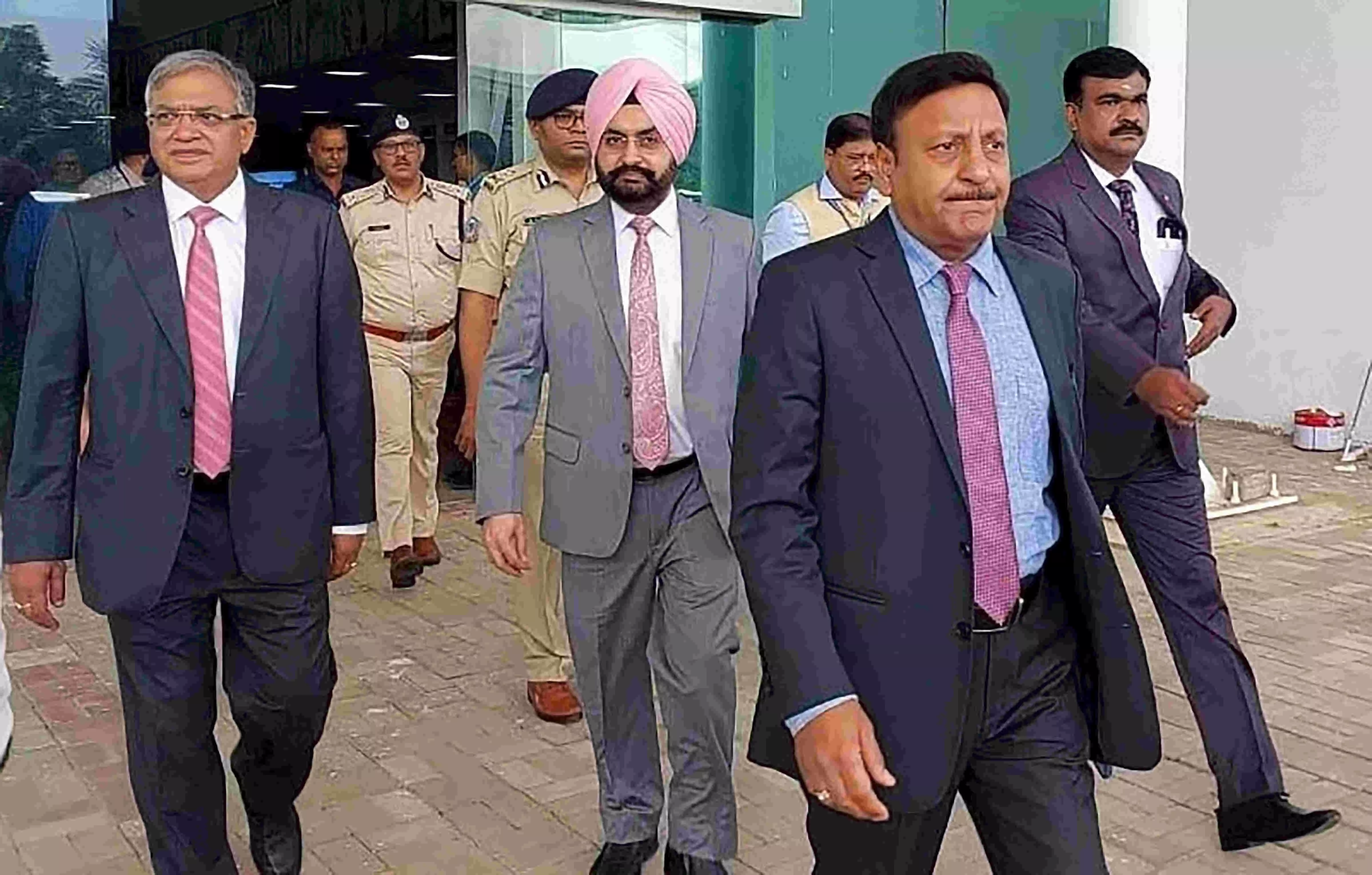 JMM urges EC to complete Jharkhand assembly poll process by first week of December JMM urges EC to complete Jharkhand assembly poll process by first week of December