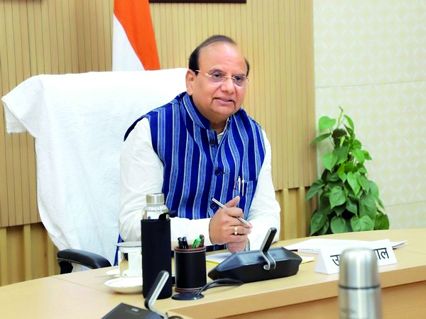 L-G seeks to link insurance premium to traffic violations, writes to FM